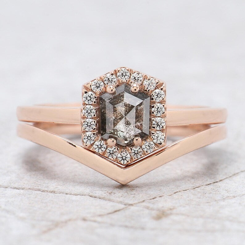 Why Hexagon Salt and Pepper Diamond Rings Are Gaining Popularity