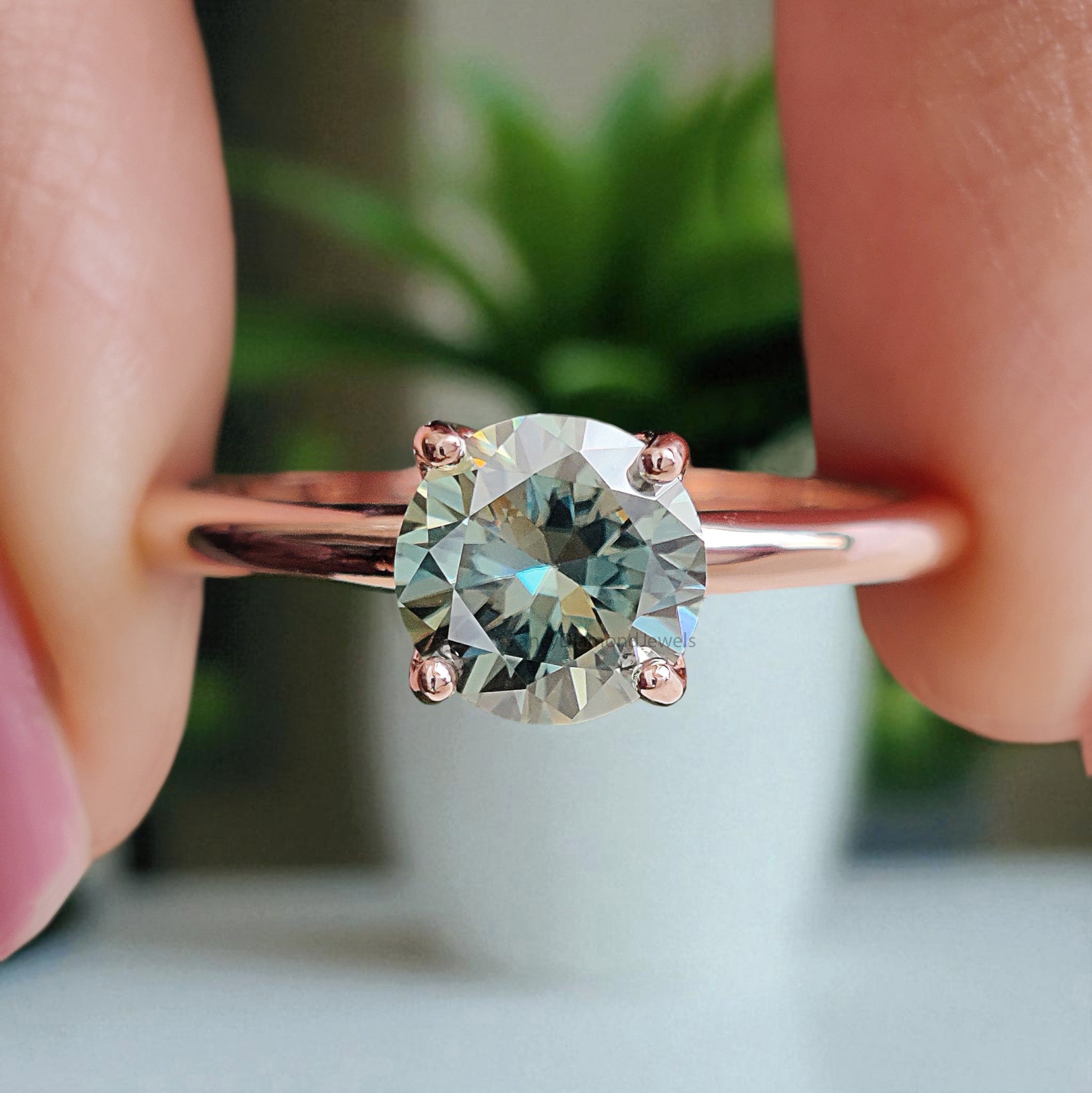 0.80 CT Aqua Blue Green Round Brilliant Moissanite Ring 10k/14k/18k Solid Rose Gold Ring Solitaire Engagement Ring Moissanite Ring FD13