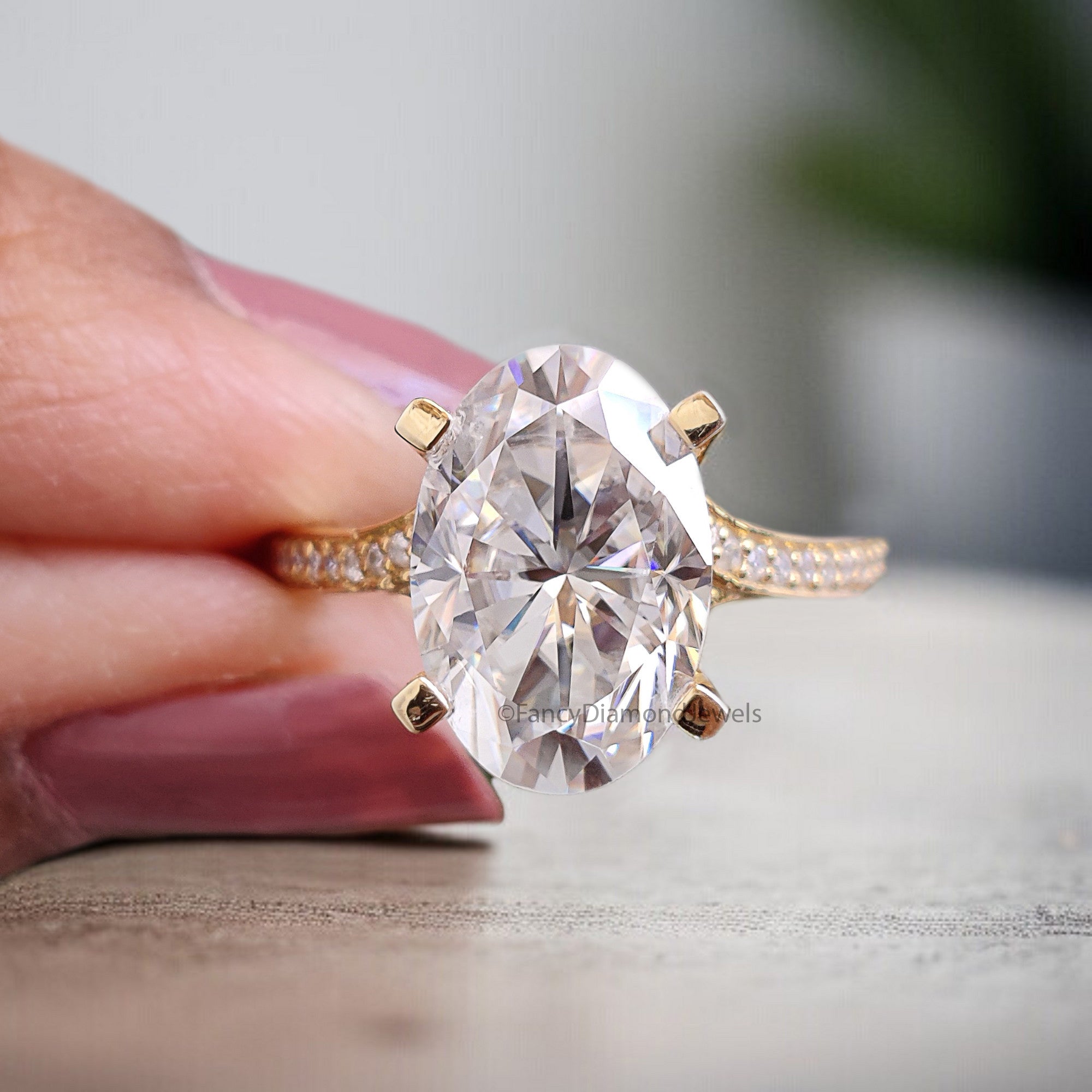 4.15 CT Oval Moissanite Engagement Ring Colorless Oval Moissanite Wedding Ring Oval With Twisted Pave Band Gift Ring for Promise Ring FD335