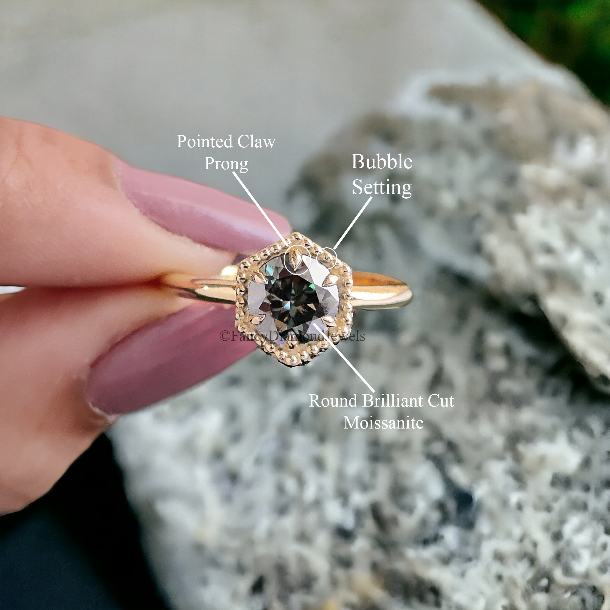 0.85 CT Aqua Blue Green Round Brilliant Moissanite Ring 10k/14k/18k Solid Yellow Gold Ring Solitaire Engagement Ring Moissanite Ring FD38