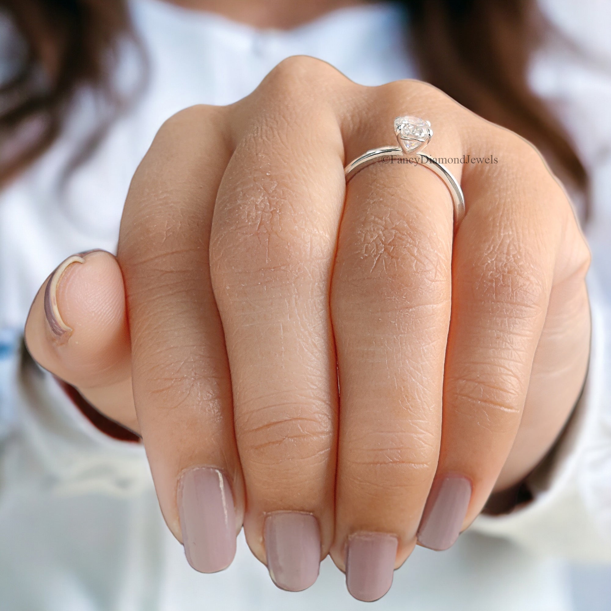 Beautiful Oval Shape Moissanite Ring White Gold 10k/14k/18k 1.00 CT Oval Cut Ring Oval Wedding Engagement Ring Oval Colorless Ring FD19