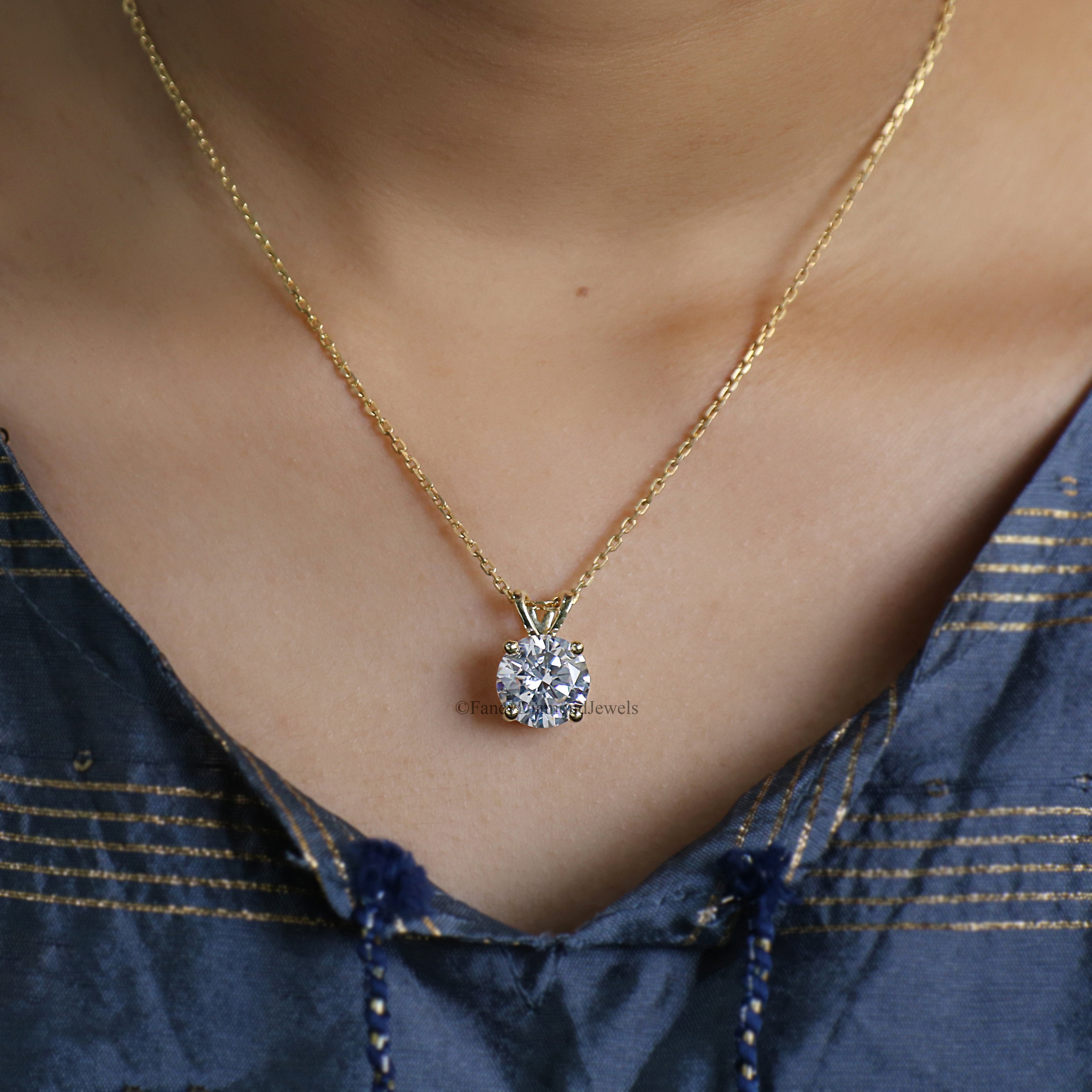 Round Brilliant Cut CZ Diamond Simulant Pendant Yellow Silver handmade jewelry Four Round Shape prong basket set Necklace With Chain FD273