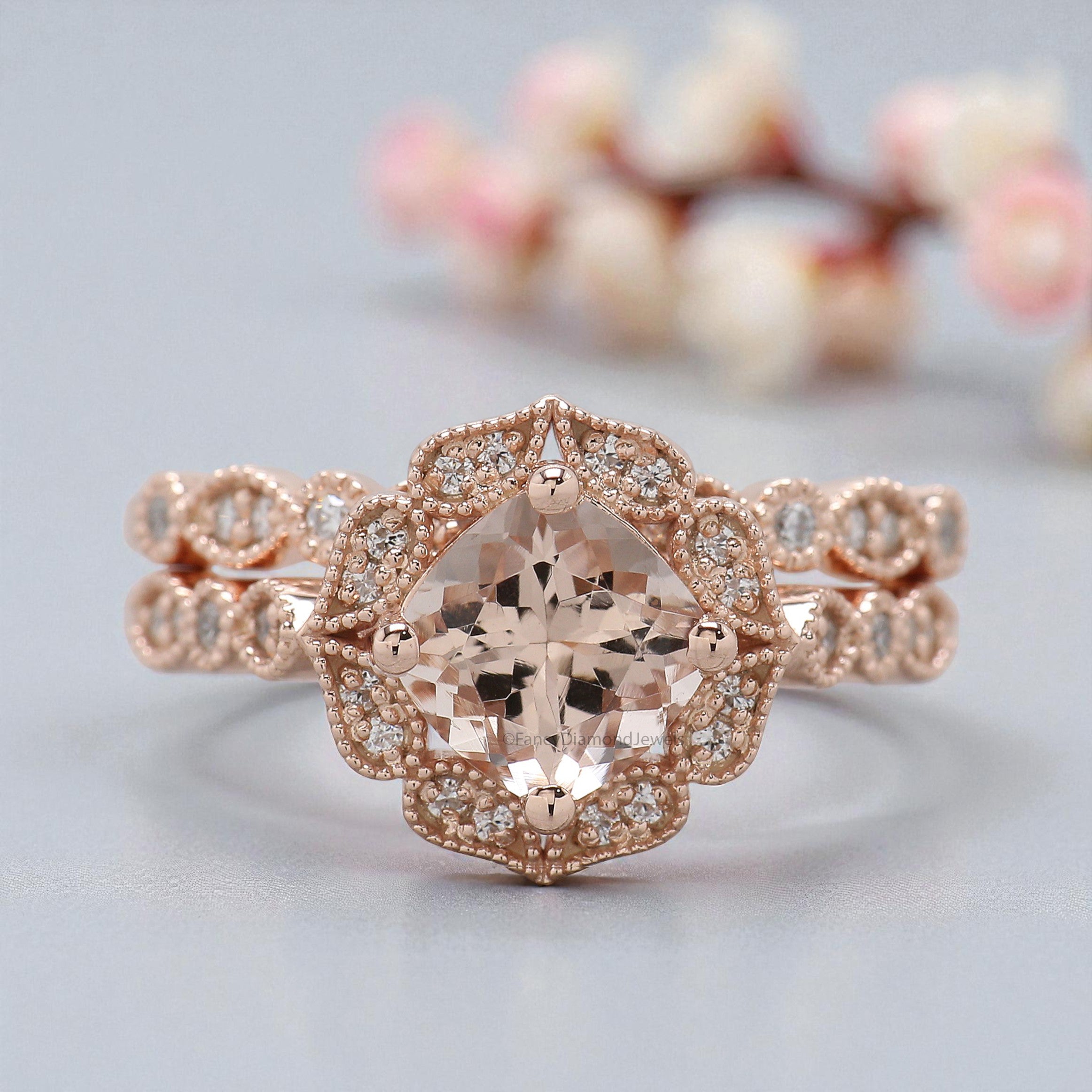 1.00 CT Cushion Cut Natural Morganite Engagement Ring Set Rose Gold Ring Round Diamond Wedding Ring Unique Halo Ring Gift For Her FD451