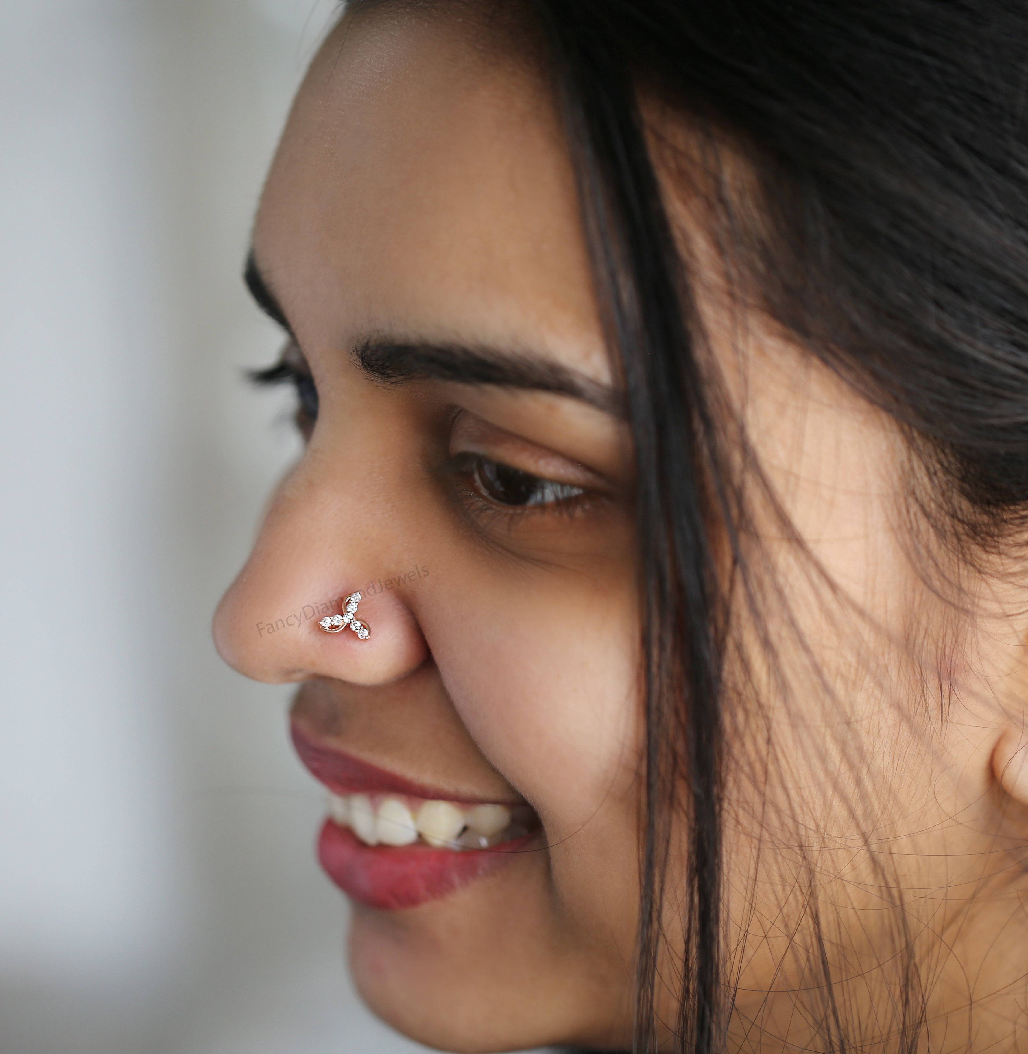 Natural White Round Diamond Nose Rings Engagement Wedding Gift Nose Ring 14K Solid Rose White Yellow Gold Nose Ring 0.11 CT KD1021