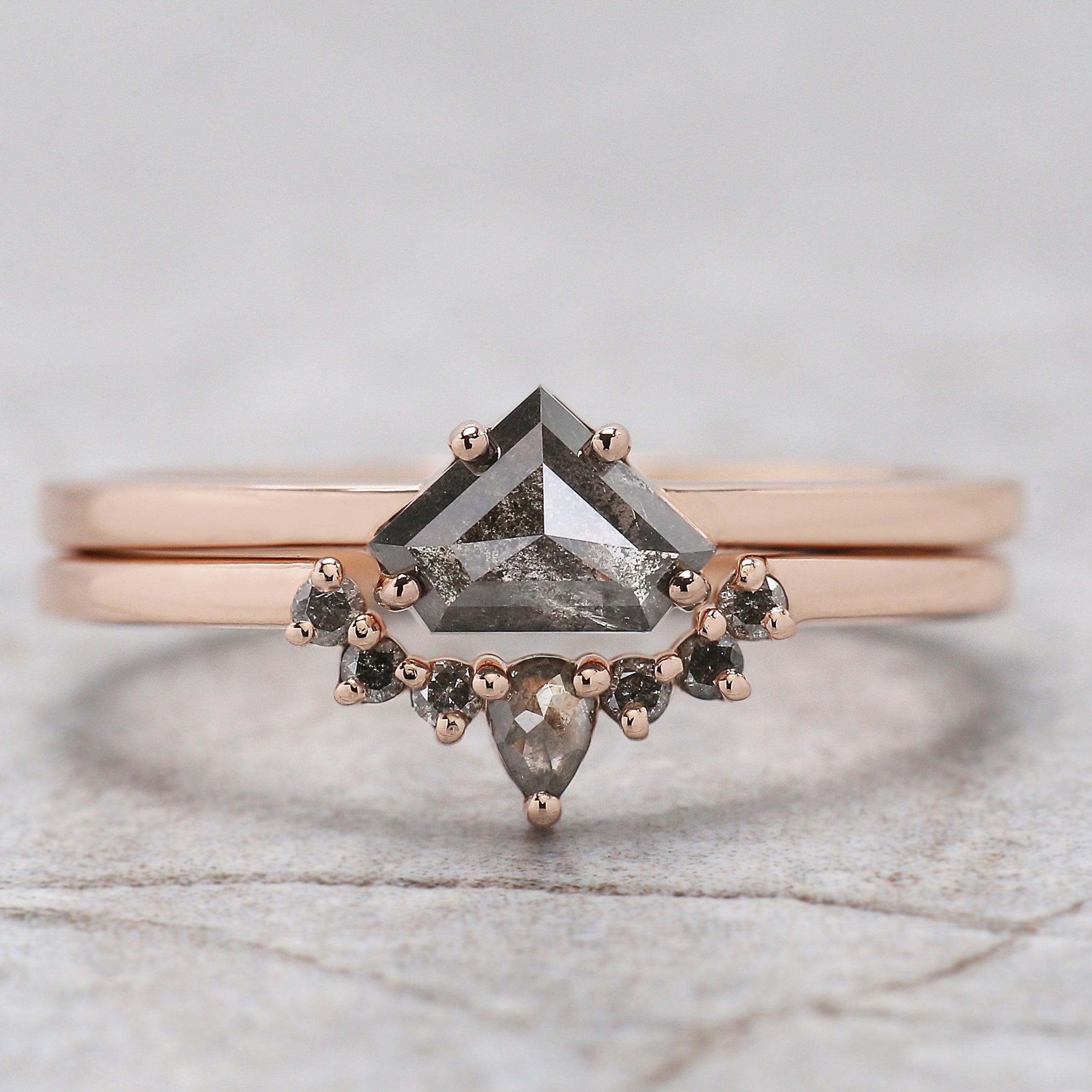 Shield Salt And Pepper Diamond Ring 0.61 CT 4.80 MM Shield Diamond Wedding Ring Set Rose Gold Silver Engagement Ring Gift For Her KDN1551