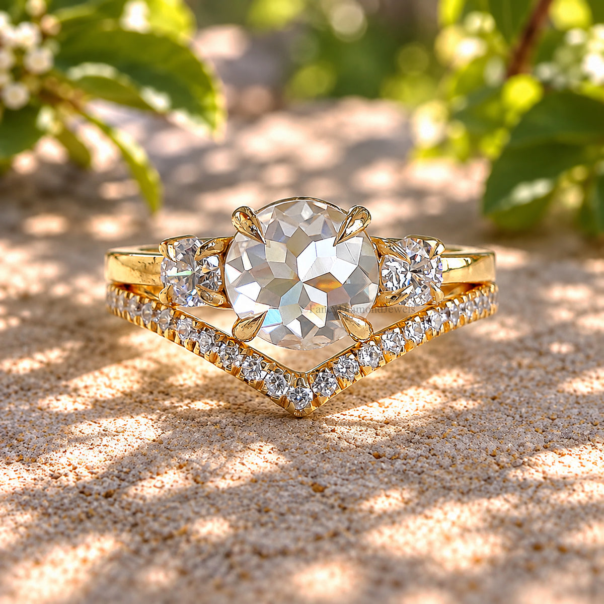 1.55 CT Round Rose Cut Engagement Ring Set In Solid Yellow 10K/14k/18k Gold Round Solitaire Engagement Ring Bridal Wedding Ring Set FD610