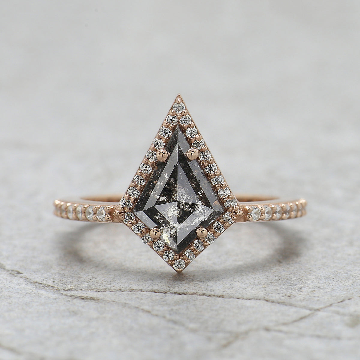 Kite Shape Salt and Pepper Diamond Engagement Ring, 14K Rose Gold Ring, Unique Geometric Diamond Ring, Minimalist Fine Jewelry Gift KDL3408