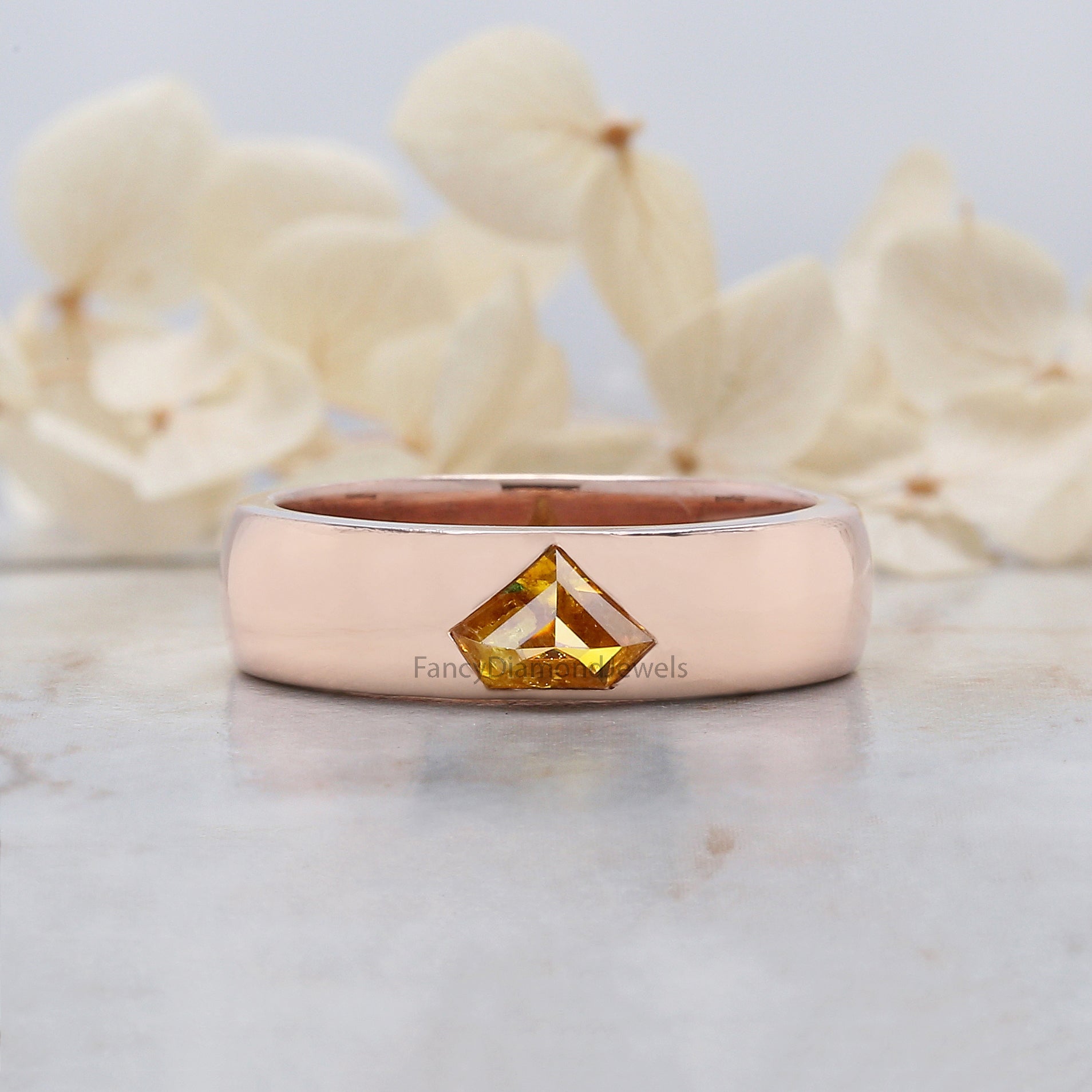 Shield Yellow Diamond Band, Yellow Shield Diamond Engagement Band, Shield Diamond Band, Shield Shape Band, Shield Solitaire Band, KDN549