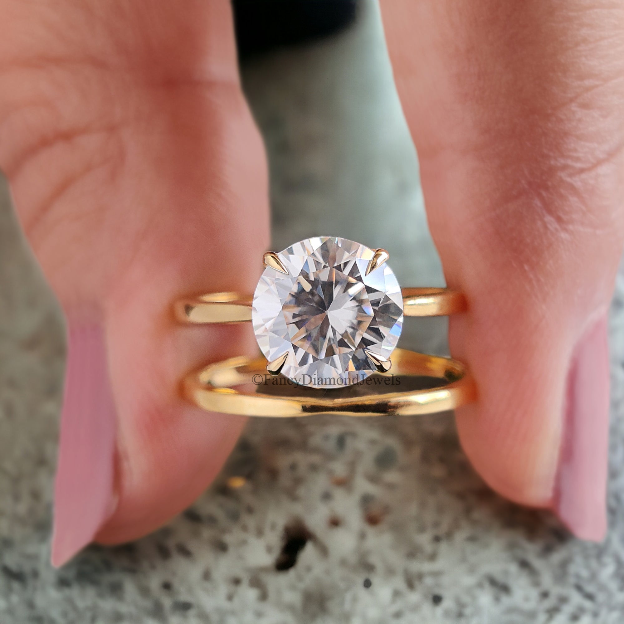 Round Moissanite Bridal Ring Colorless Moissanite Wedding Ring Solid Gold Anniversary Band Solitaire Moissanite Engagement Ring Set FD146