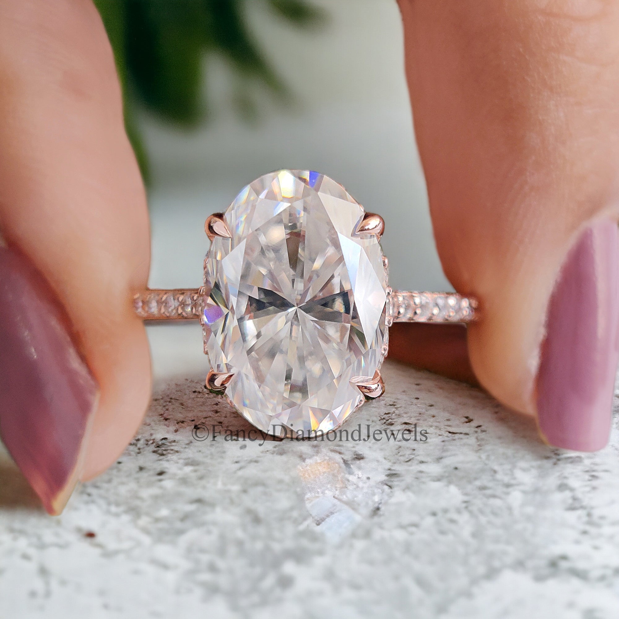 Oval Moissanite Engagement Ring 4.00 CT Oval Wedding Ring Hidden Halo Ring Ring for Women Propose Ring Cathedral Setting Anniversary FD53