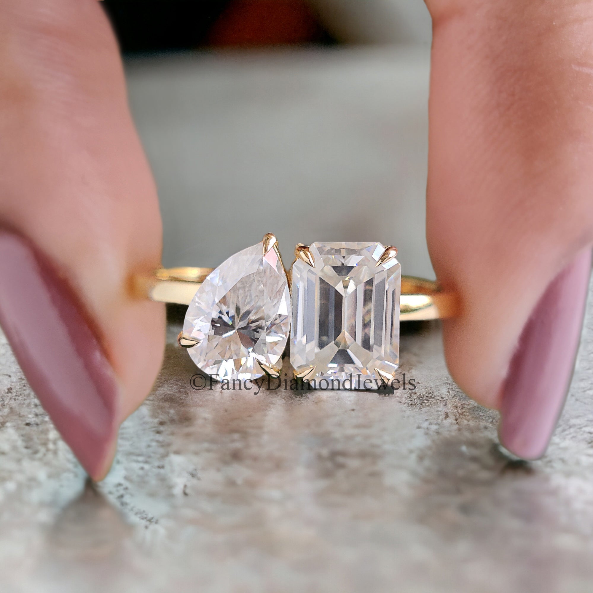Pear And Emerald Cut Moissanite Engagement Ring 14K Solid Gold Colorless Moissanite Ring Toi Et Moi Ring Double Stone Wedding Ring FD68