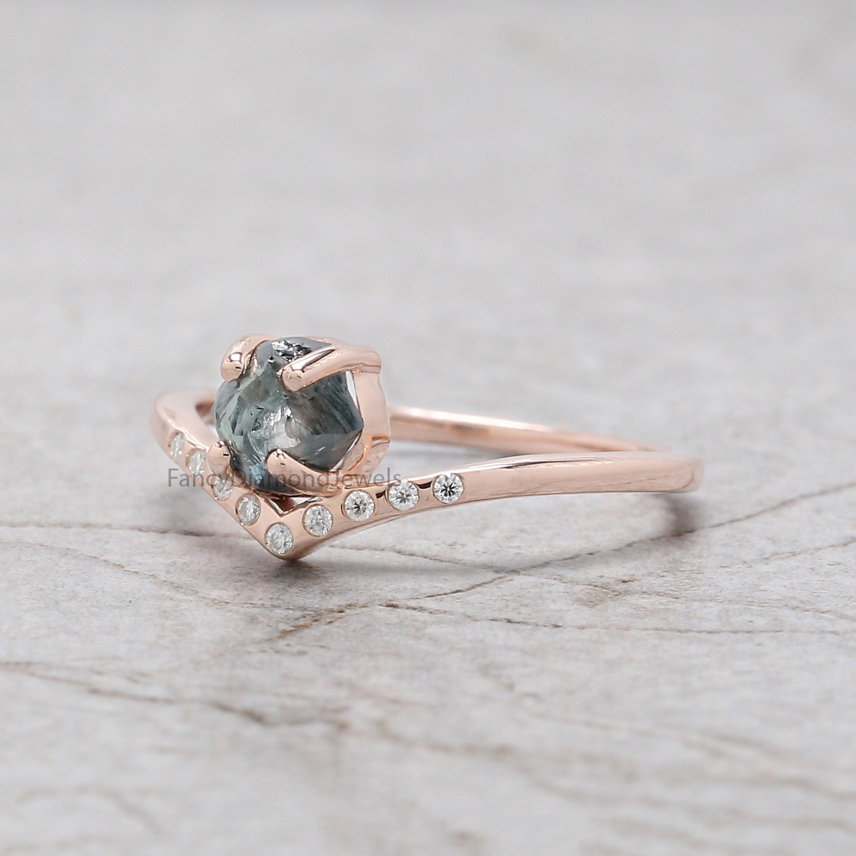 0.97 Ct Natural Rough Cut Blue Color Diamond Ring 5.65 MM Crystal Rough Diamond Ring 14K Solid Rose Gold Silver Engagement Ring QL2347