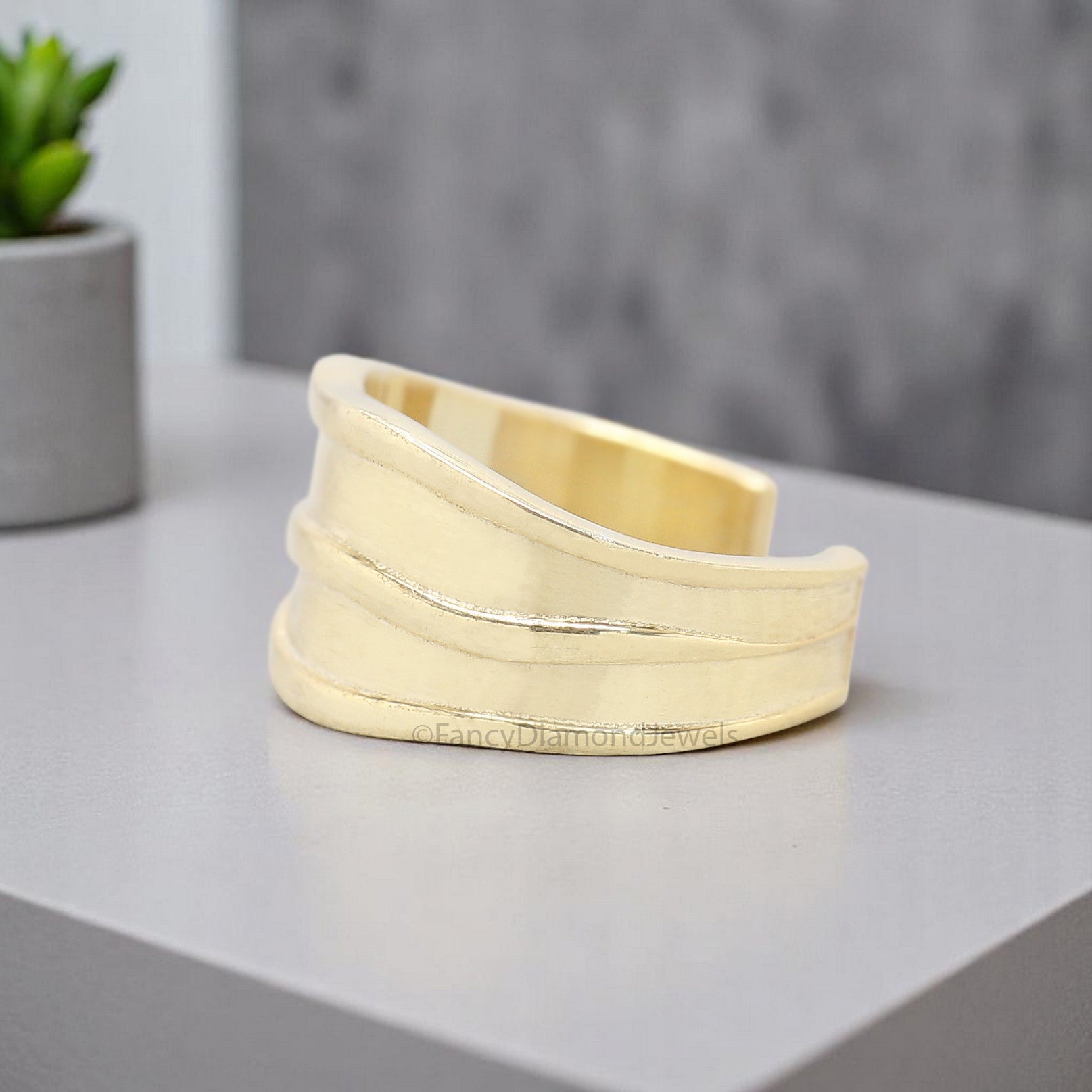 Thick Irregular Ear Cuff Earring Conch Ear Cuff Sterling Silver Ear Cuff Simple earring Yellow Gold Ear Wrap Cuff FD356