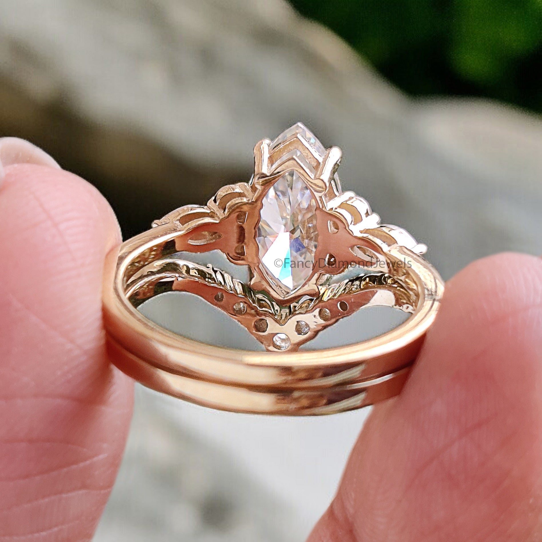 1.60 CT Marquise Cut Moissanite Engagement Ring set Vintage Bridal Set Yellow Gold Ring Women Curved Wedding Ring Promise Ring FD320