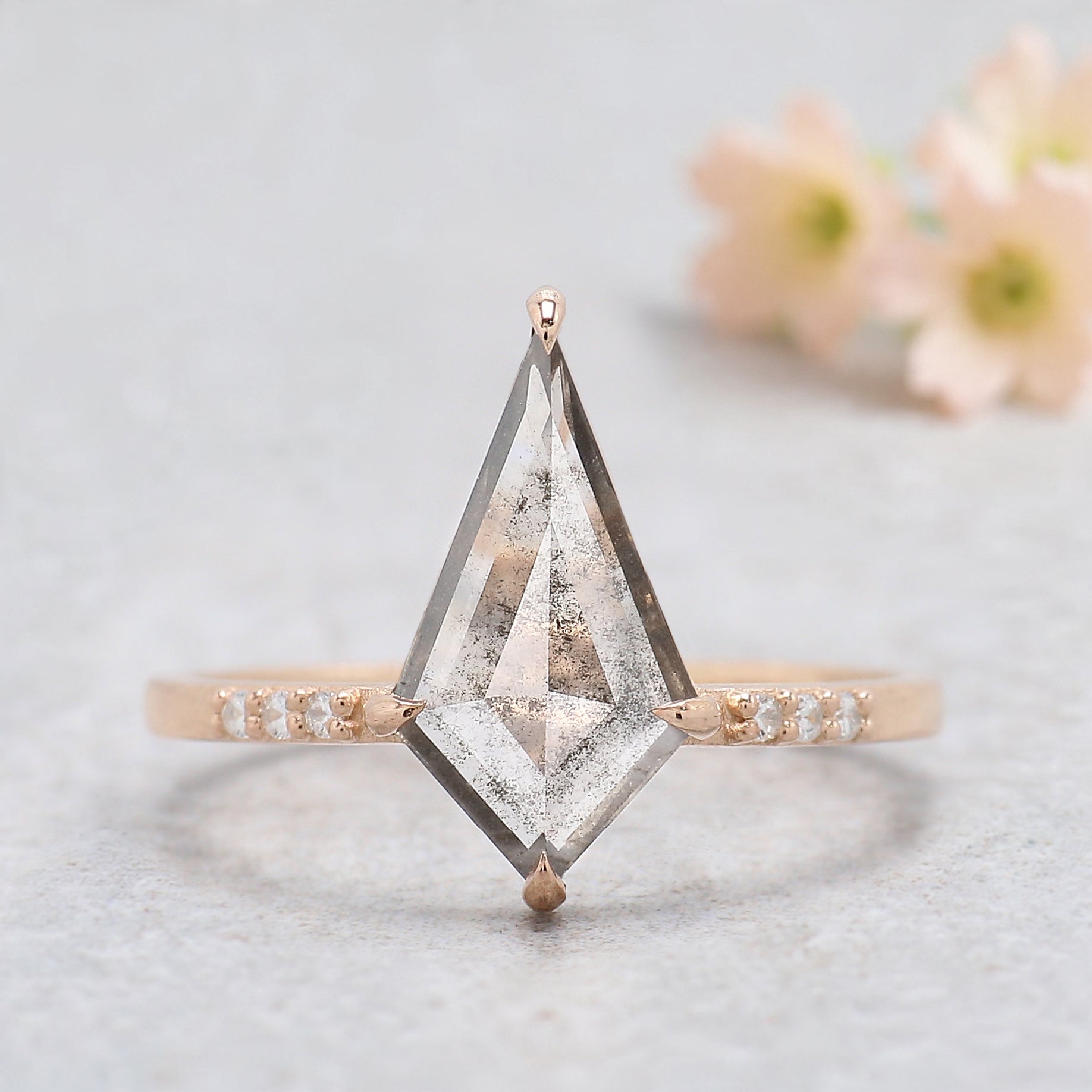 1.34 CT Kite Shape Lab Grown Diamond Ring Kite Fancy Black Grey Salt And Pepper Diamond Ring Engagement Ring Bridal Wedding Ring Set KDN2642