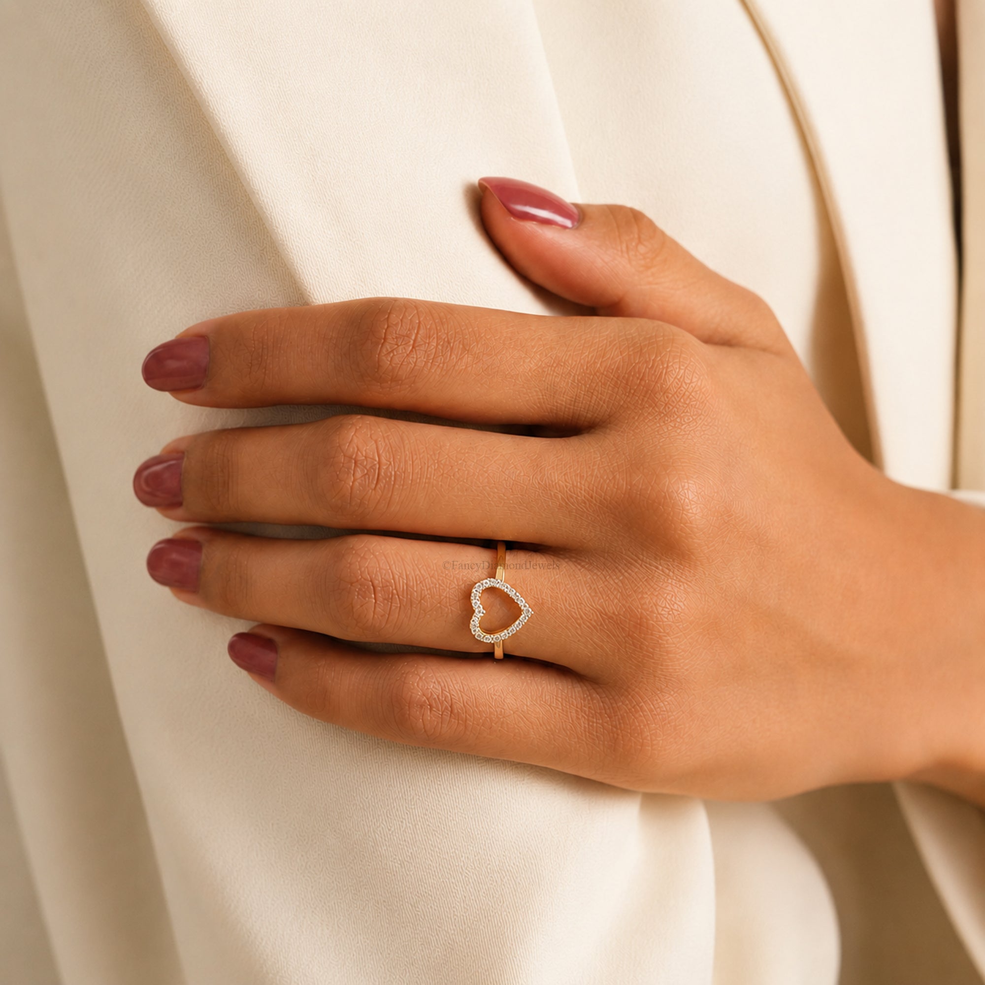 Round Lab Grown Diamond Heart Ring Pave Crystal Promise Ring Dainty Diamond Ring Cute Stackable Jewelry Anniversary Gift for Her FD584