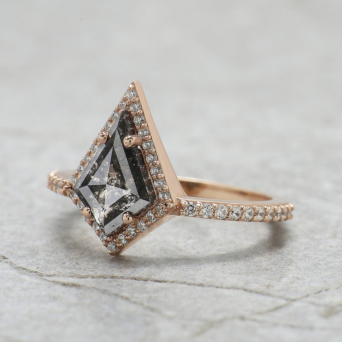 Kite Shape Salt and Pepper Diamond Engagement Ring, 14K Rose Gold Ring, Unique Geometric Diamond Ring, Minimalist Fine Jewelry Gift KDL3408