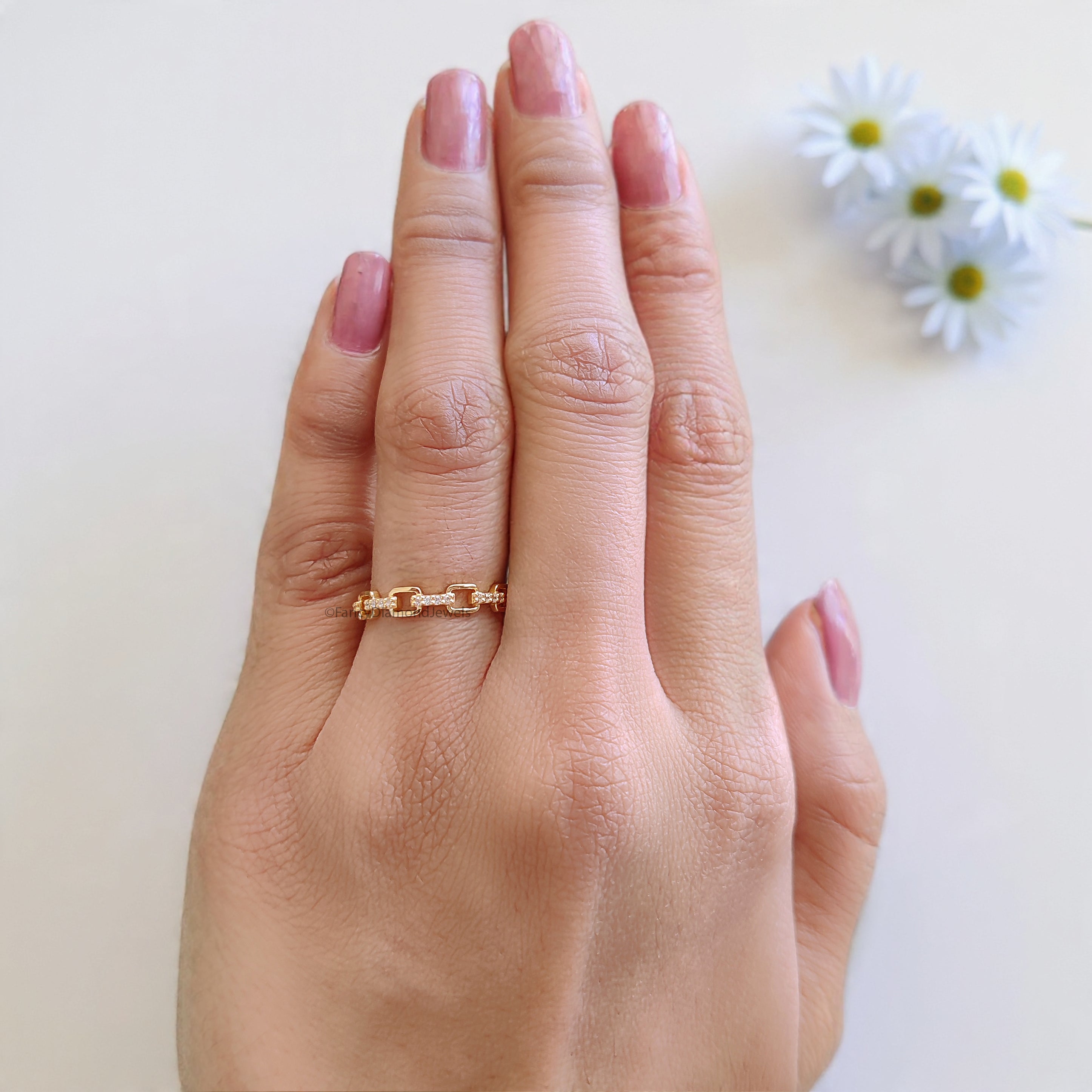 Round Cut Diamond Wedding Band Yellow Gold Unique Wedding Band Pave Diamond Chain Link Band Minimal Dainty Stacking Band Gift For Her FD539