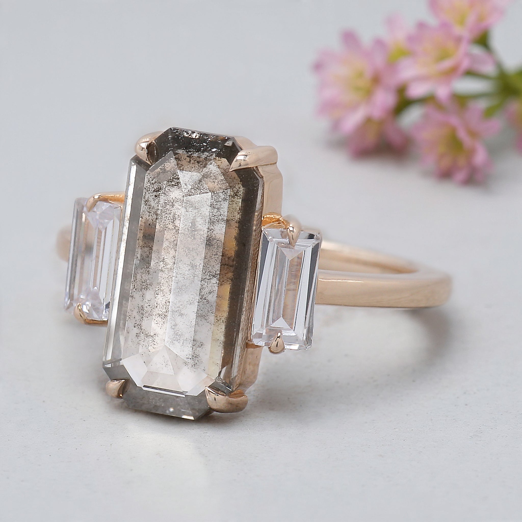 2.70 CT Emerald Lab Grown Diamond Ring Emerald CVD Fancy Black Grey Salt And Pepper Diamond Ring Engagement Ring Bridal Wedding Ring KDL3519