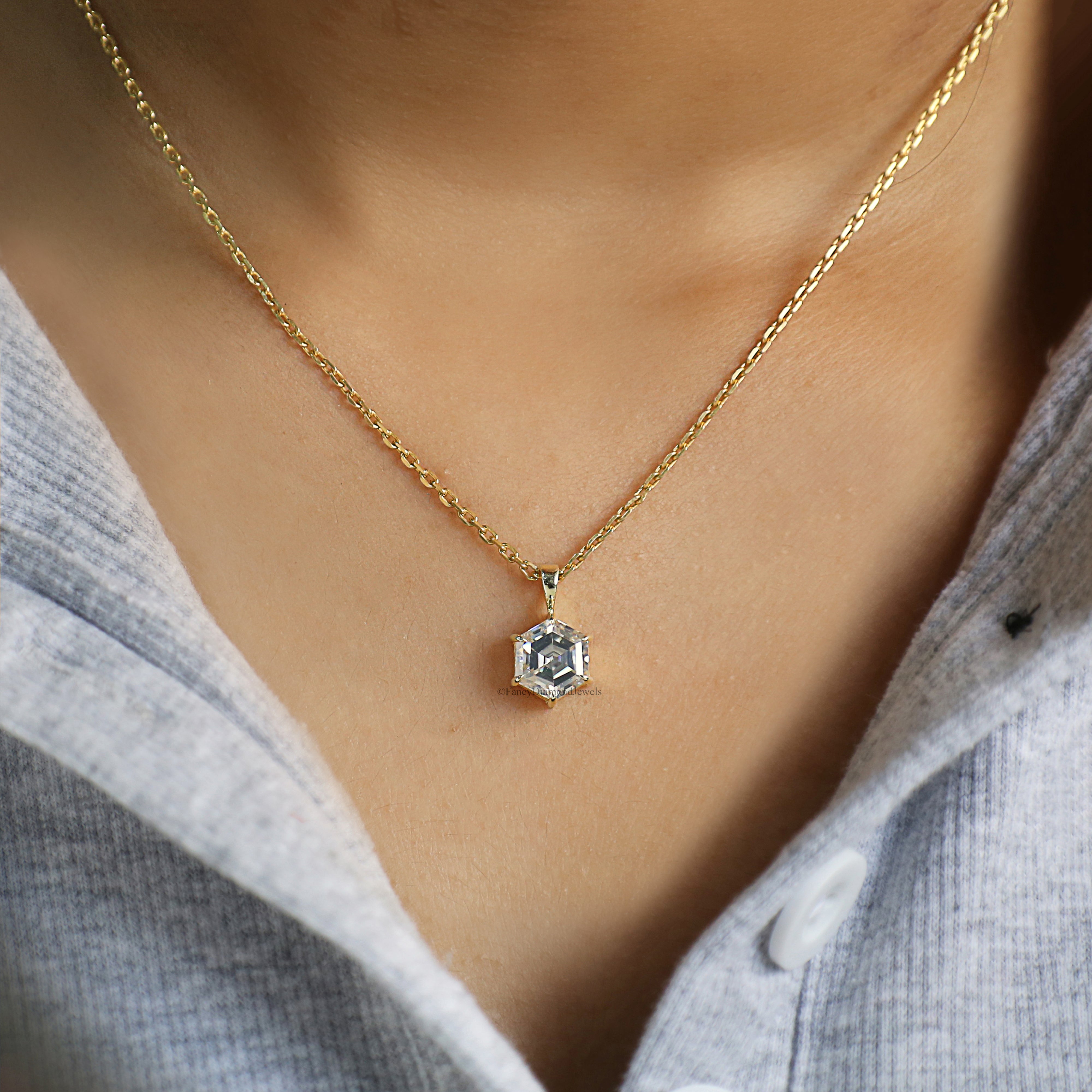 Antique Moissanite Pendant 2.55 CT Hexagon Cut Yellow Gold Handmade Jewelry Six Pointed Claw Prong Setting Pendant Solitaire Pendant FD190