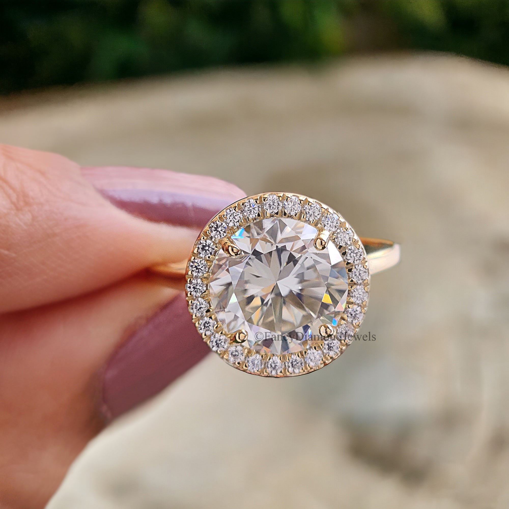 Vintage Moissanite Engagement Ring Set 2.65 CT Moissanite Ring Round Ring Yellow Gold Ring Unique Stacking Ring Diamond Cluster Ring FD148