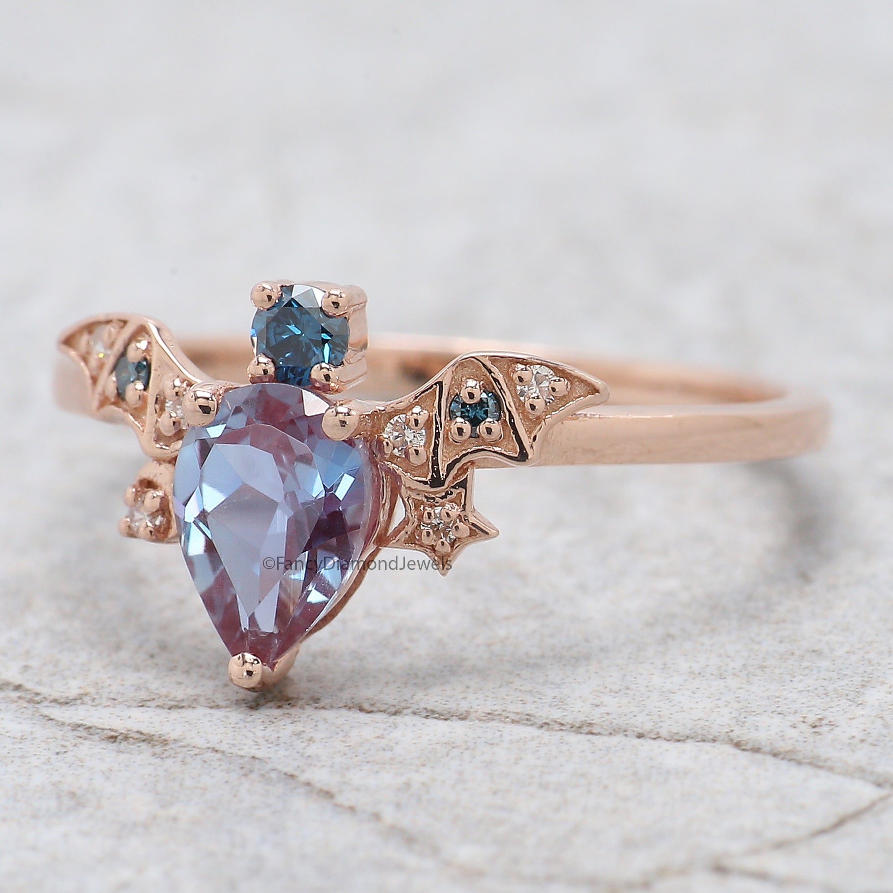 Vintage pear Alexandrite Engagement Ring 0.78 CT Pear Shaped Proposal Ring For Her Anniversary Gift Ring unique wedding ring For women FD263