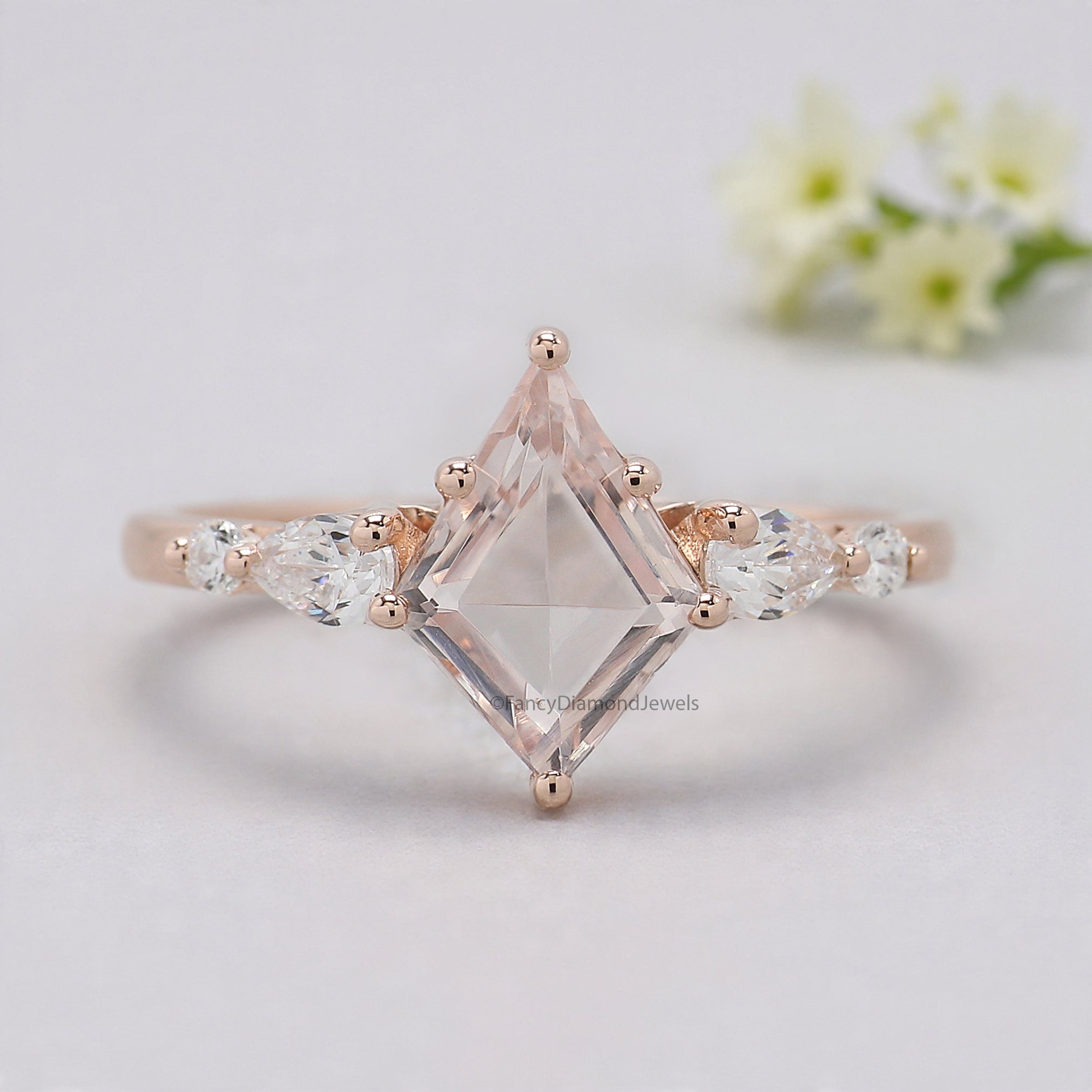 1.13 CT Kite Cut Natural Morganite Engagement Ring Set Rose Gold Ring Morganite V shape Wedding Ring Unique Vintage Ring Gift For Her FD520
