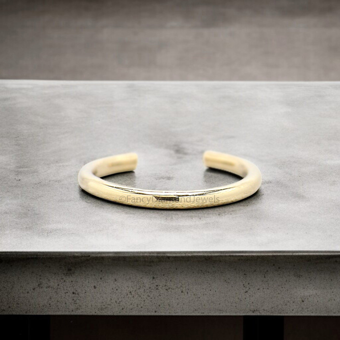 Dainty Single Band Smooth Silver Conch Ear Cuff Earring minimalist-style earring Yellow Gold Ear Wrap Cuff FD326