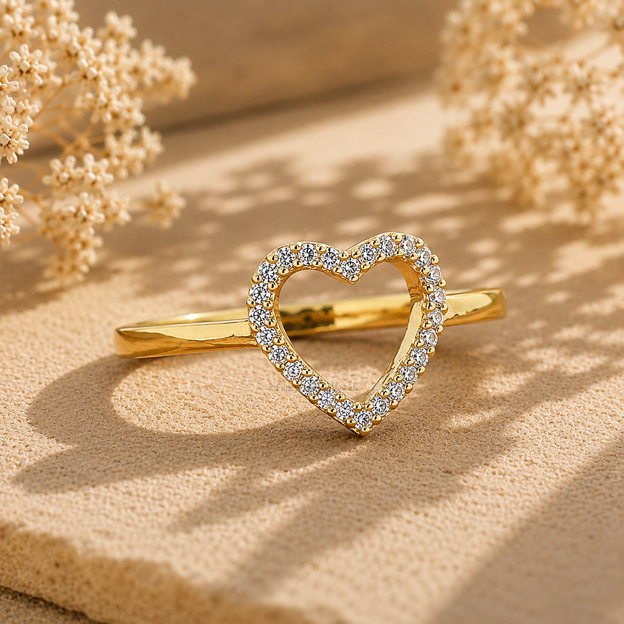 Round Lab Grown Diamond Heart Ring Pave Crystal Promise Ring Dainty Diamond Ring Cute Stackable Jewelry Anniversary Gift for Her FD584