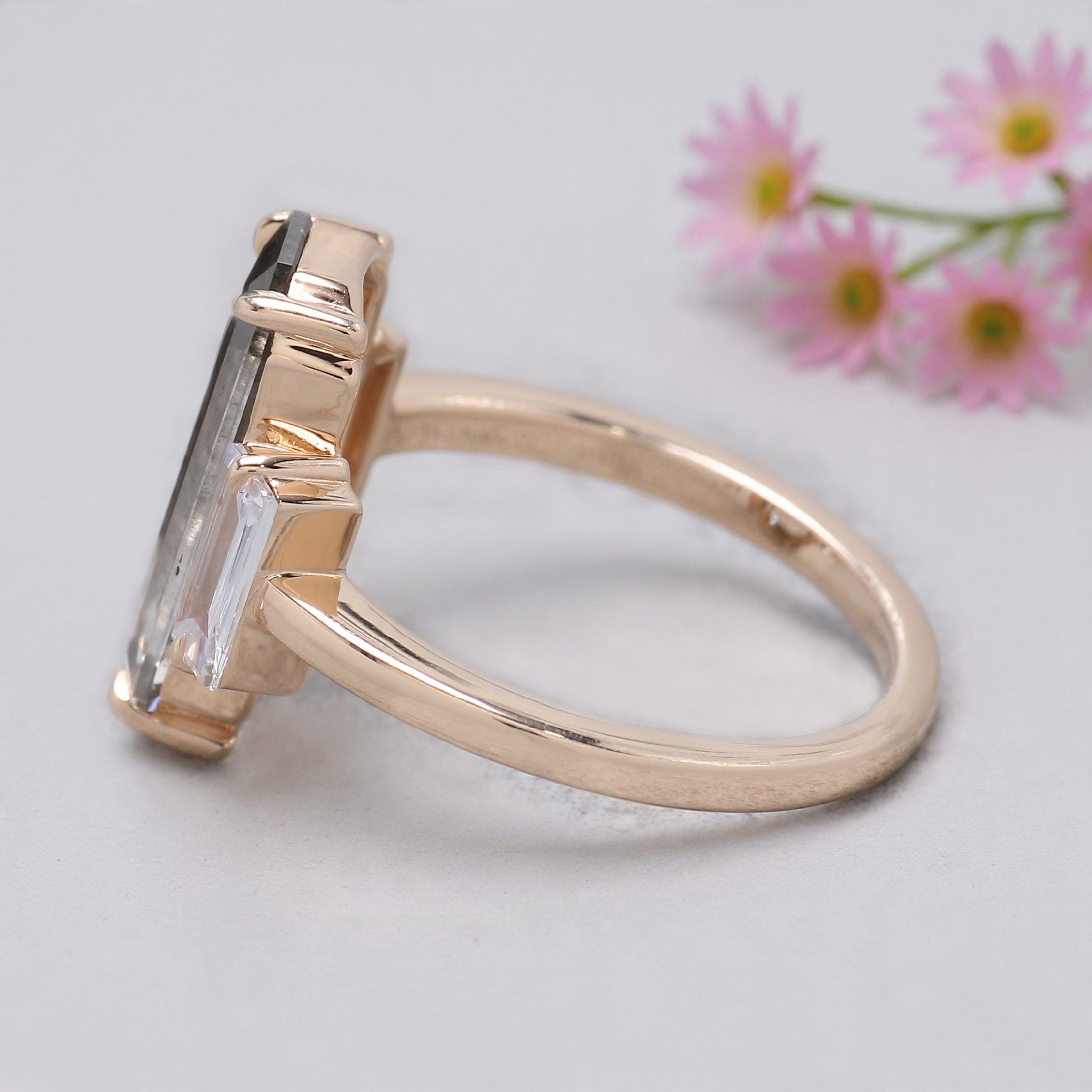 2.70 CT Emerald Lab Grown Diamond Ring Emerald CVD Fancy Black Grey Salt And Pepper Diamond Ring Engagement Ring Bridal Wedding Ring KDL3519