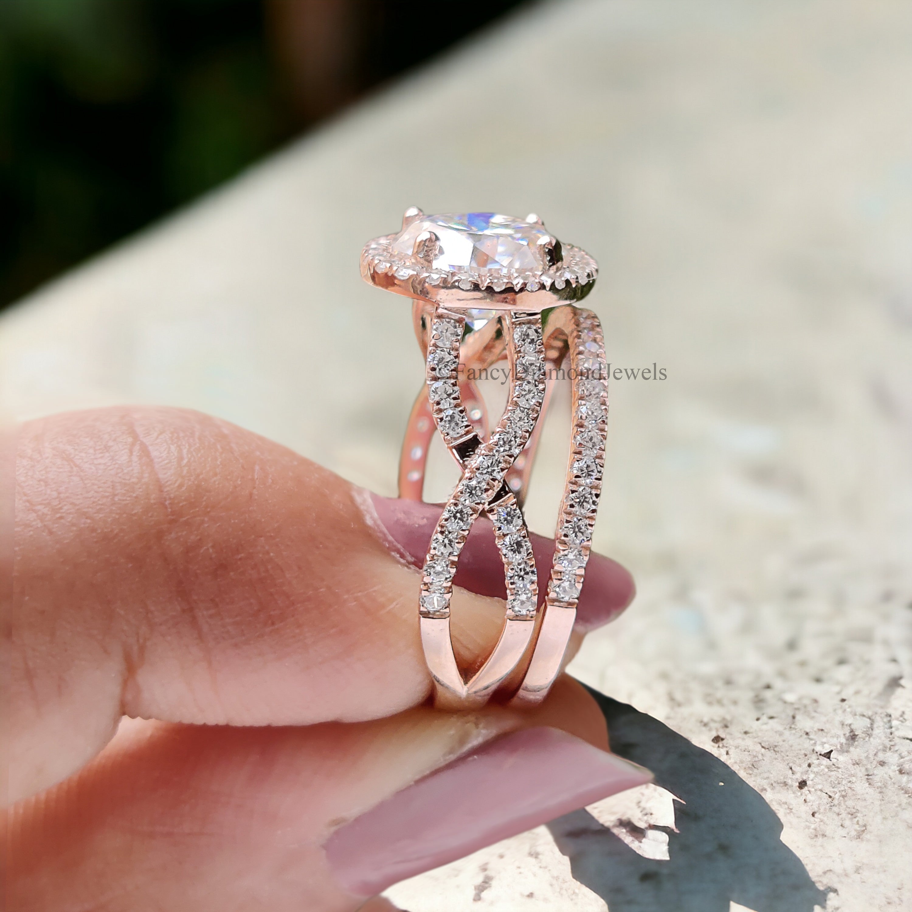 Round Cut Engagement Ring Set 14k/18k Rose Gold Round Cut Bridal Set Moissanite Engagement Ring Prong Set Wedding Ring Gift For Mom FD139