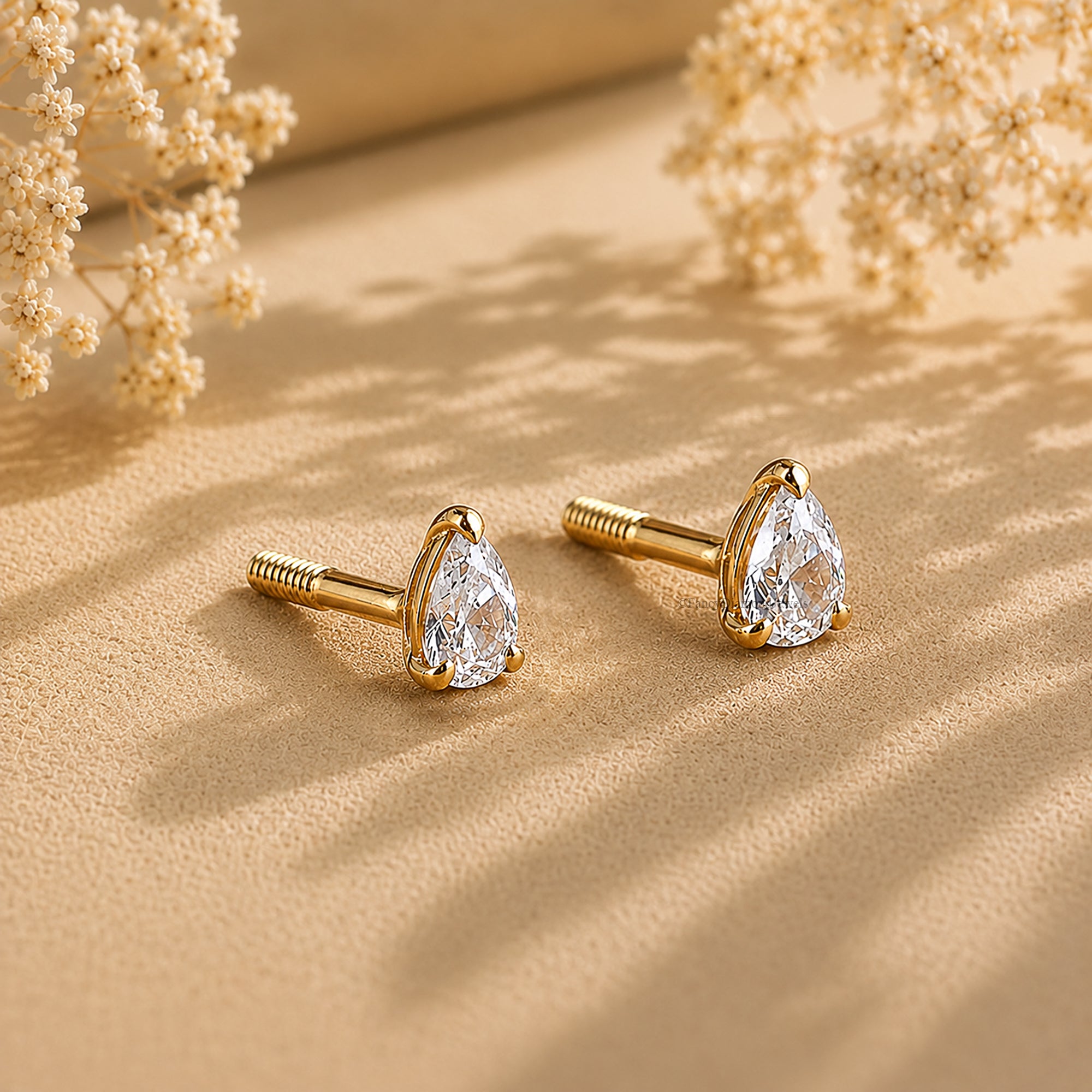 14K Gold Pear Cut Moissanite Diamond Threadless Flat Back Earring Tiny Diamond Helix Conch Stud Minimalist Single Earring Gift For Her FD594