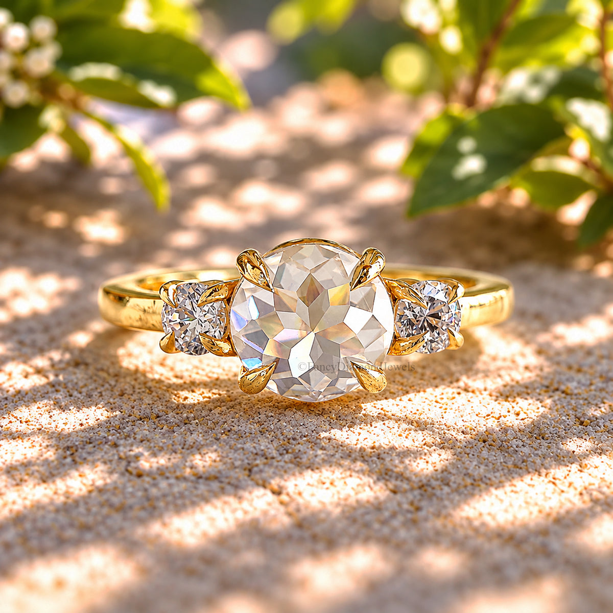 1.55 CT Round Rose Cut Engagement Ring Set In Solid Yellow 10K/14k/18k Gold Round Solitaire Engagement Ring Bridal Wedding Ring Set FD610