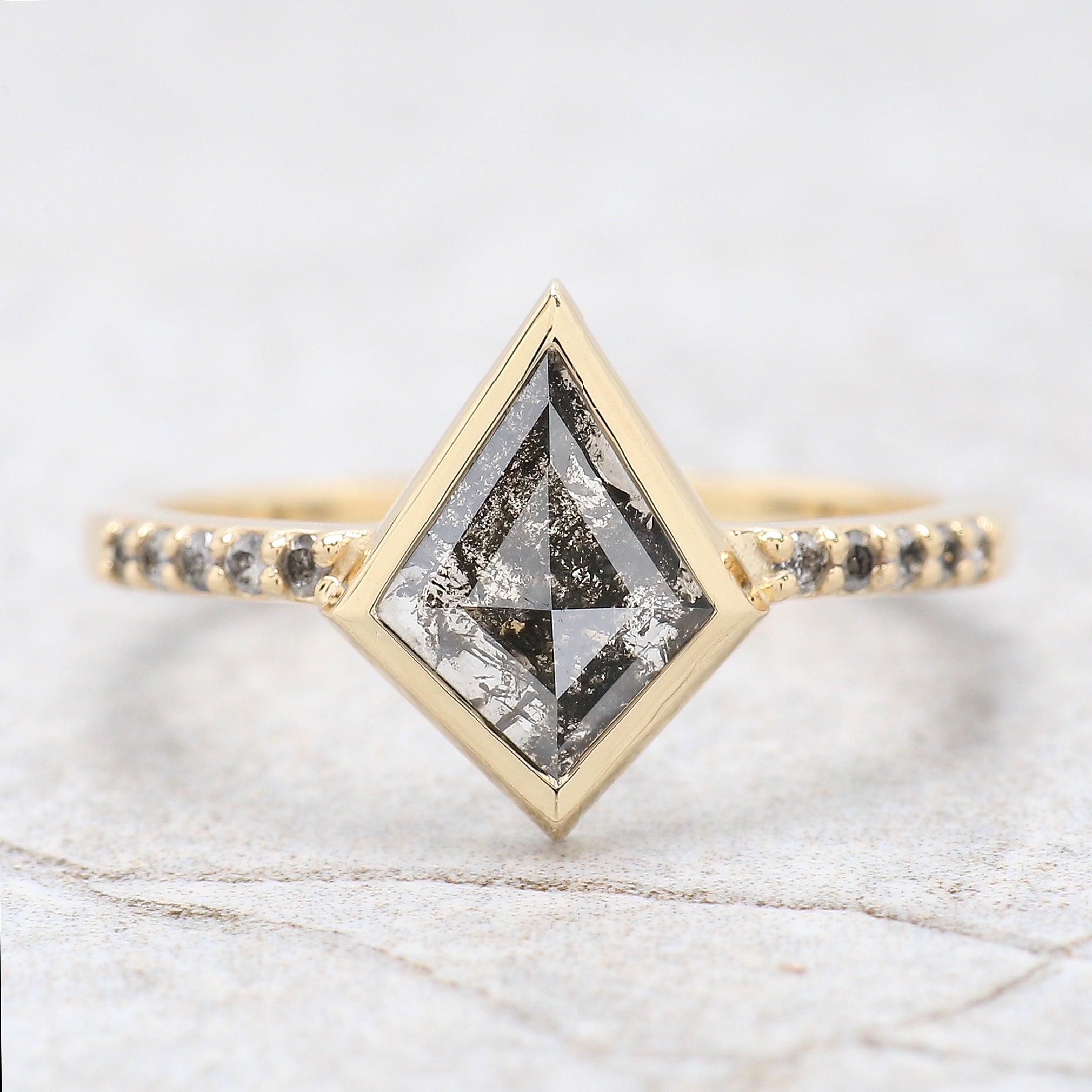 Kite Cut Salt And Pepper Diamond Ring 0.62 CT 9.80 MM Kite Diamond Wedding Ring Set Yellow Gold Silver Engagement Ring Gift For Her KDN2601