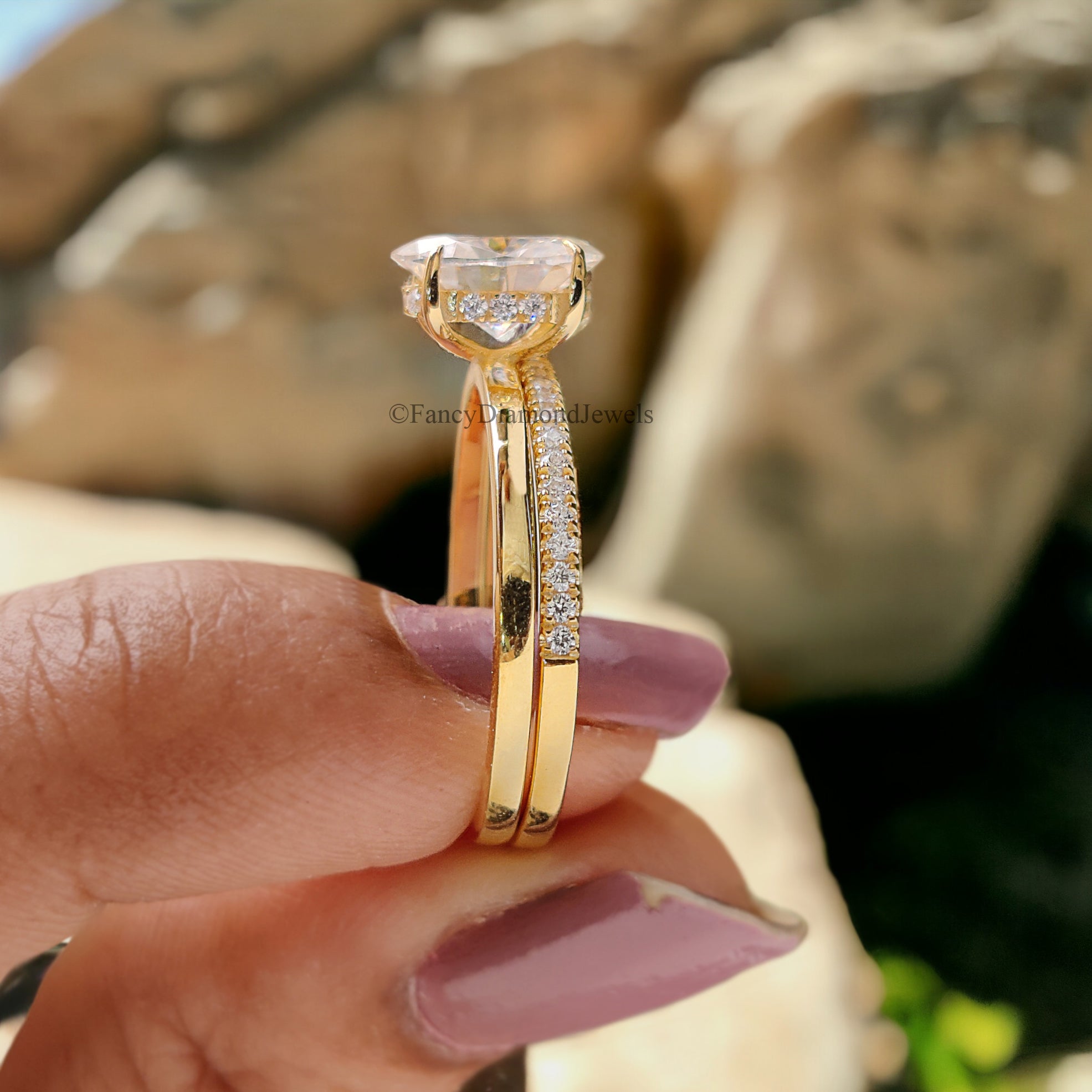 Oval Shape Moissanite Bridal Ring Set Hidden Halo Moissanite Wedding Ring Colorless Engagement Ring Matching Eternity Proposal Band FD172