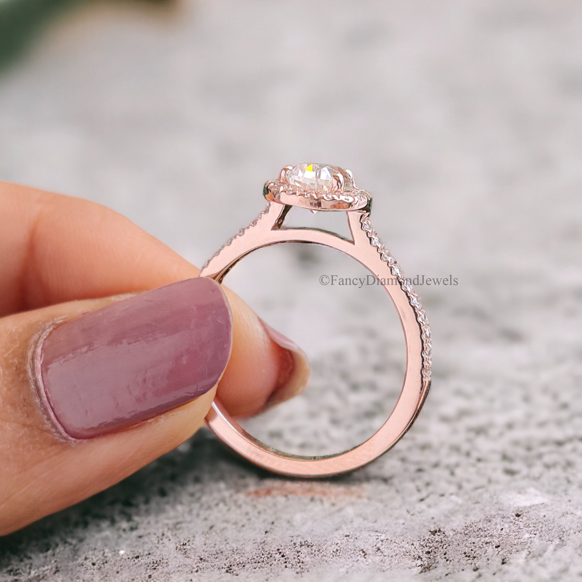 0.75 CT Pear Cut Moissanite Engagement Ring Anniversary Gift Halo Set 10K/14K/18K Rose Gold Prong Setting Ring Christmas Gift For Her FD160