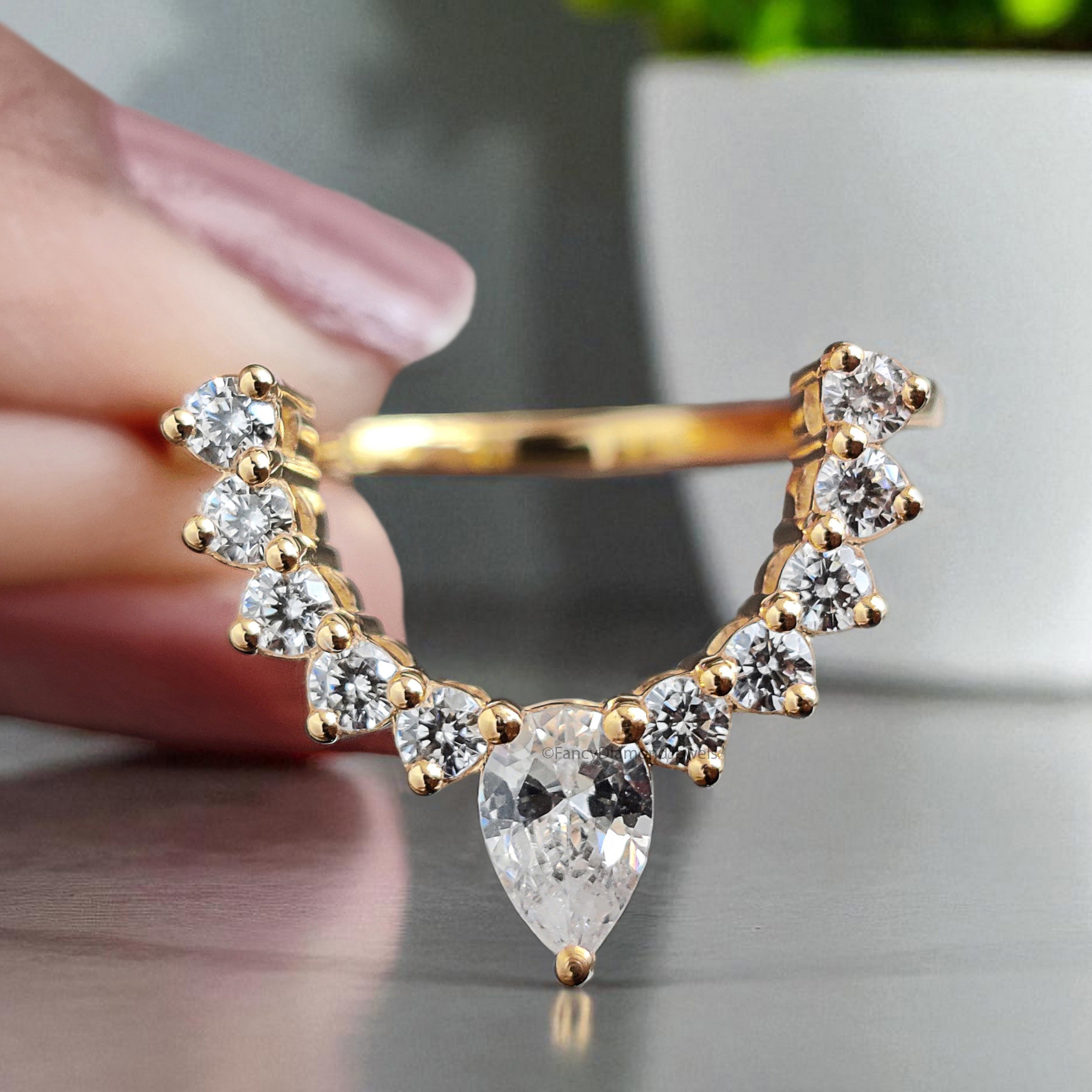 5.75 CTW Pear Colorless Moissanite Ring Set Engagement Ring Matching Eternity Band Wedding Ring Halo Setting Bridal Ring Set For Women FD389