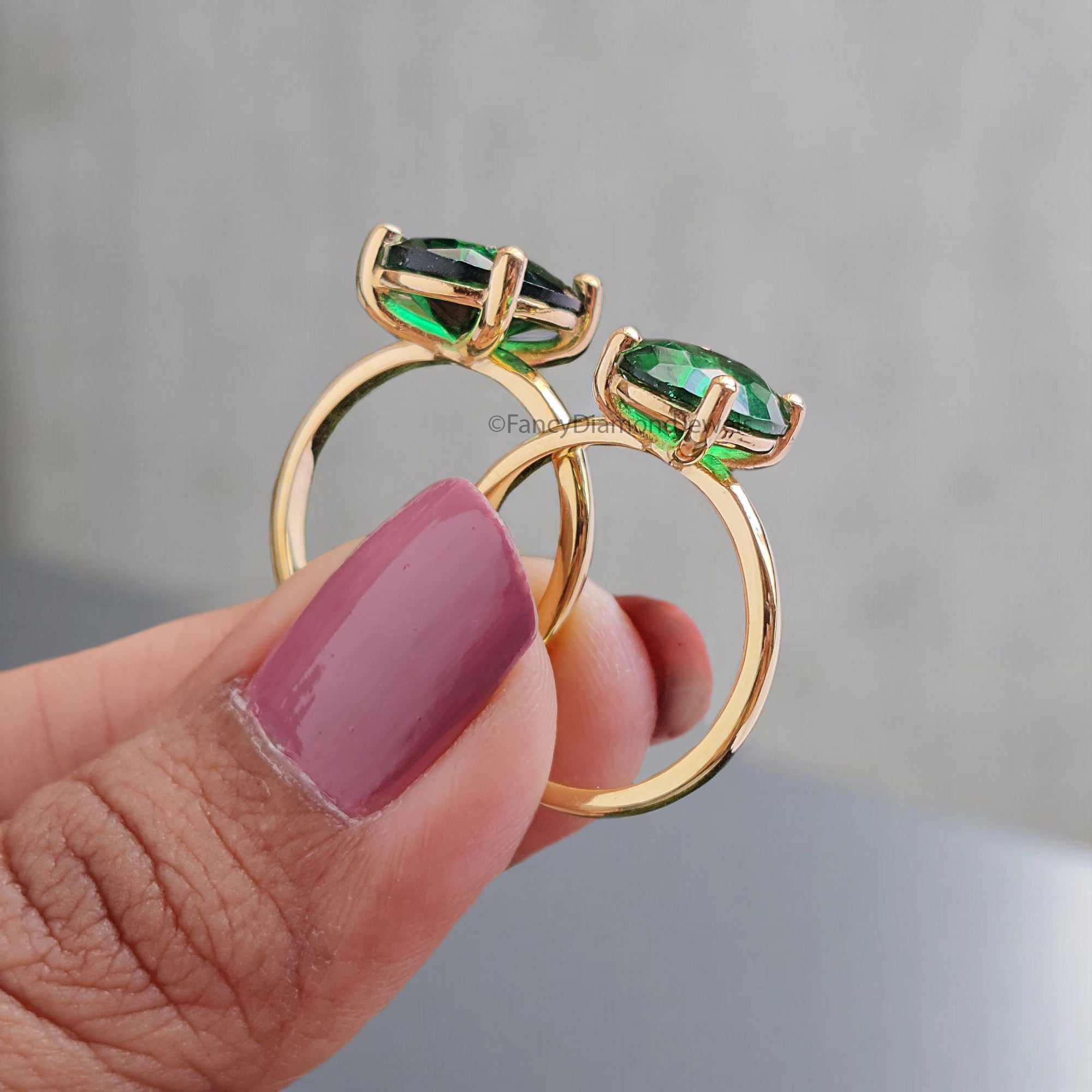 Oval Green Emerald stone engagement ring 12mm 10mm 9mm 8mm 7mm ring silver simulant Ring Solitaire ring Diamond ring Gift for her FD342