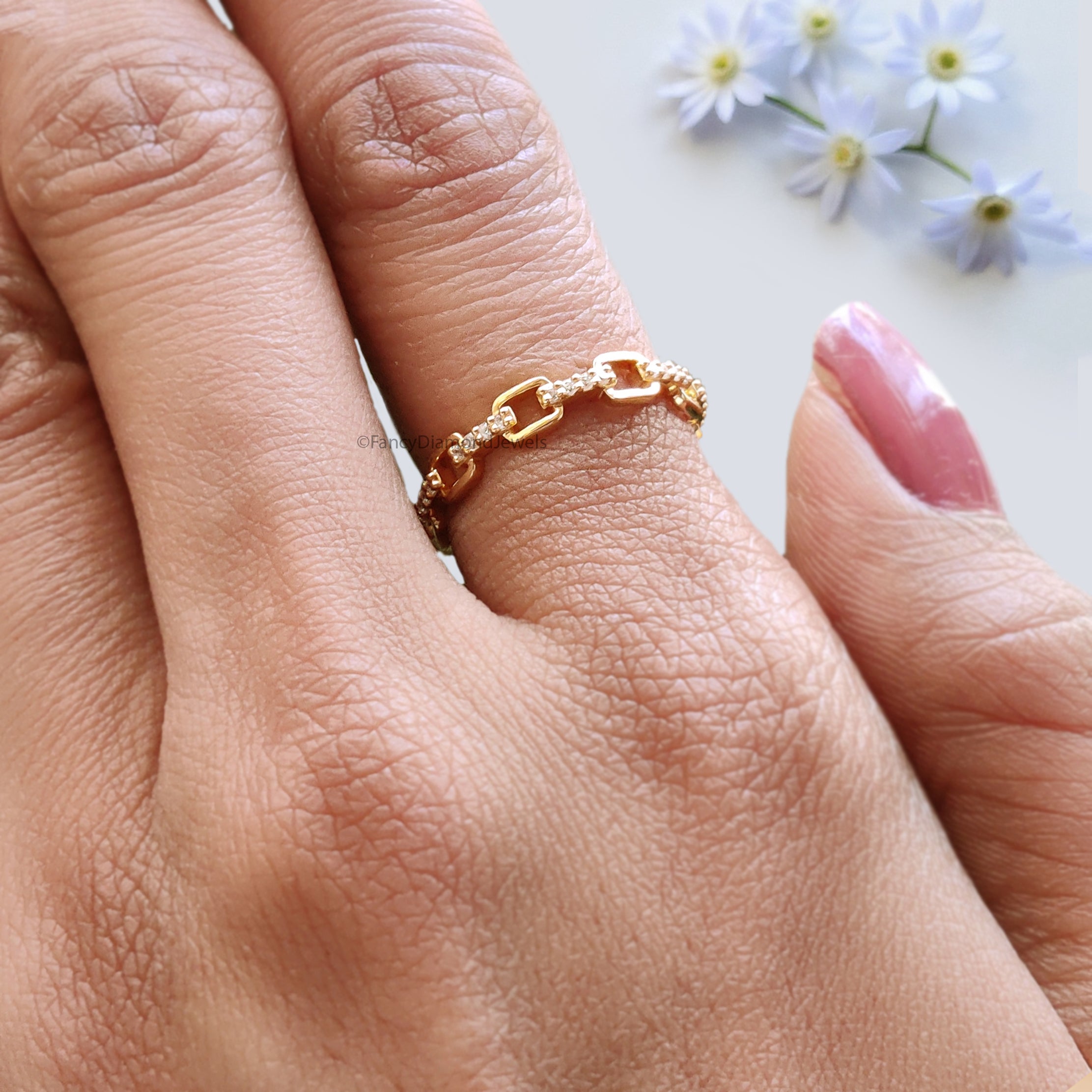 Round Cut Diamond Wedding Band Yellow Gold Unique Wedding Band Pave Diamond Chain Link Band Minimal Dainty Stacking Band Gift For Her FD539