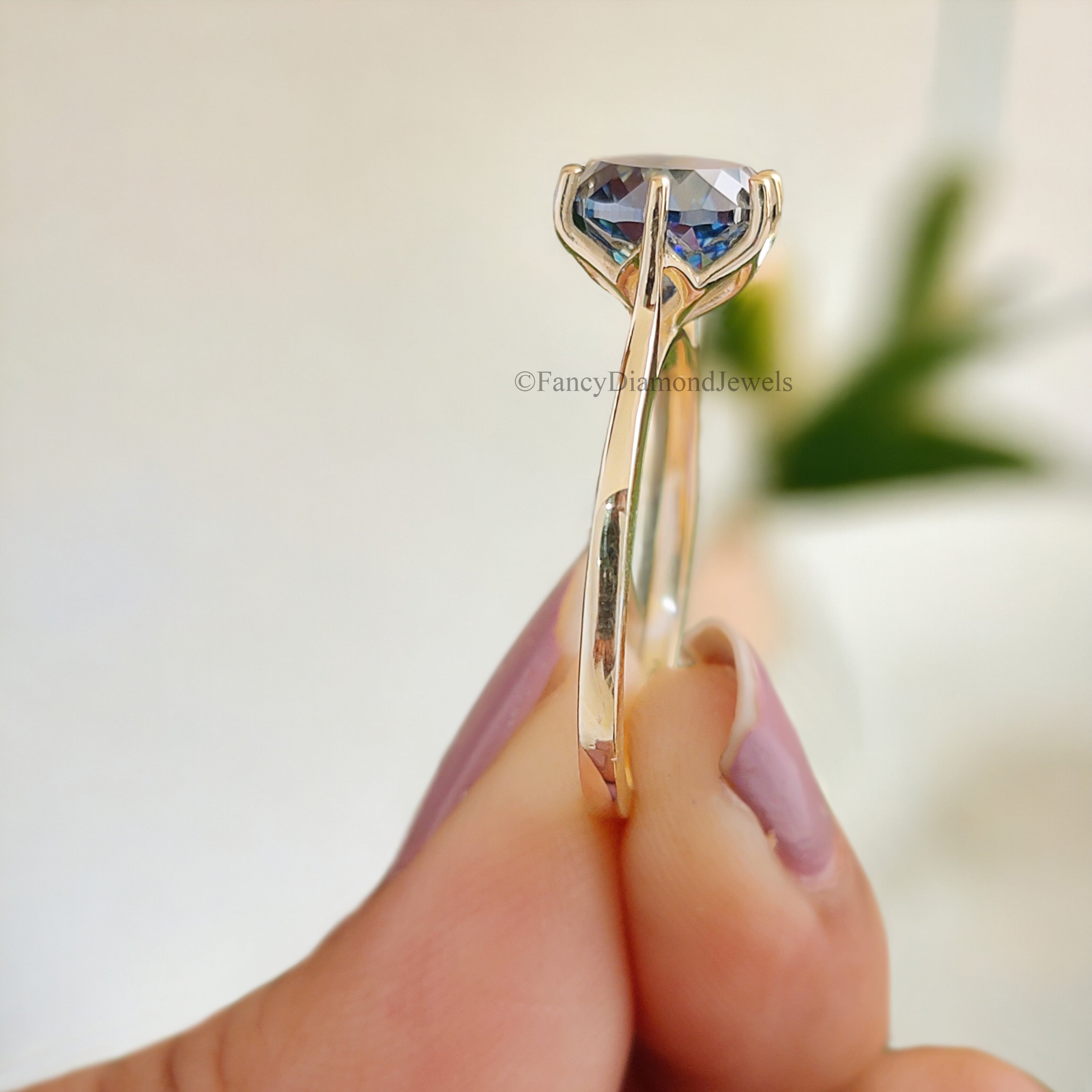 Classic 2.00 CT Portuguese Cut Royal Blue Moissanite Engagement Ring Solitaire Ring Cathedral Wedding Ring Anniversary Gift For Her FD178