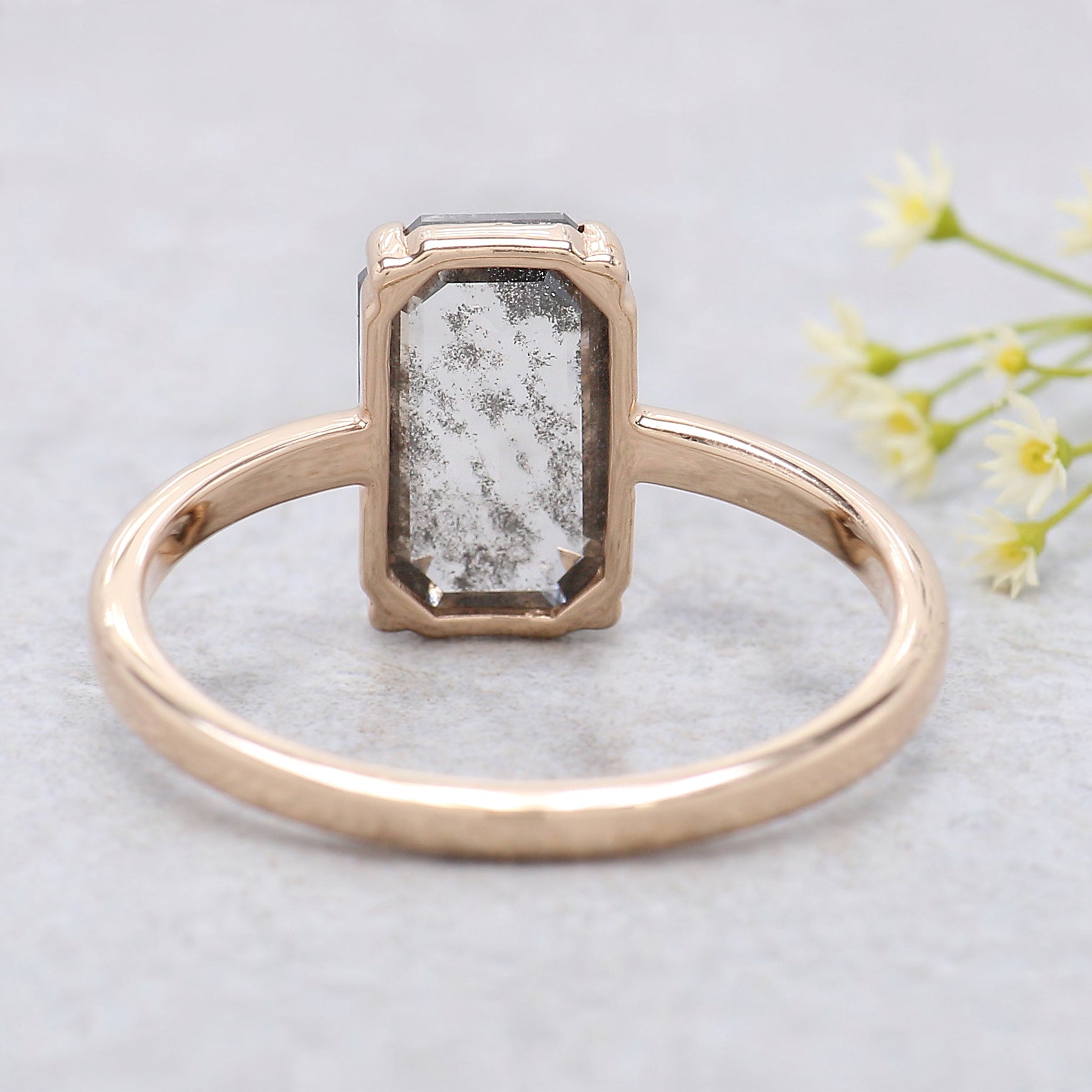 1.40 CT Emerald Lab Grown Diamond Ring Emerald CVD Fancy Black Grey Salt And Pepper Diamond Ring Engagement Ring Bridal Wedding Ring KDL3516