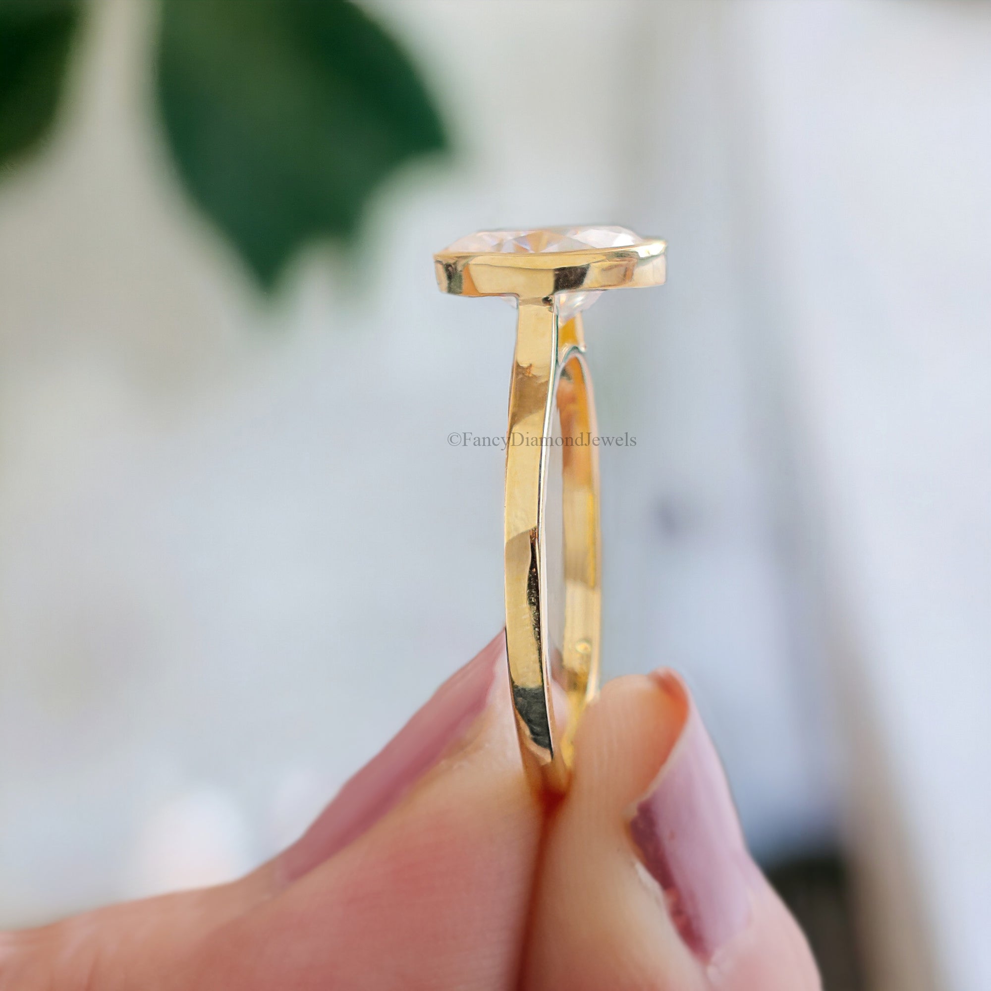 Oval Moissanite Bridesmaid Ring Colorless Moissanite Proposal Ring Bezel Set Anniversary Ring Solitaire Moissanite Engagement Ring FD138