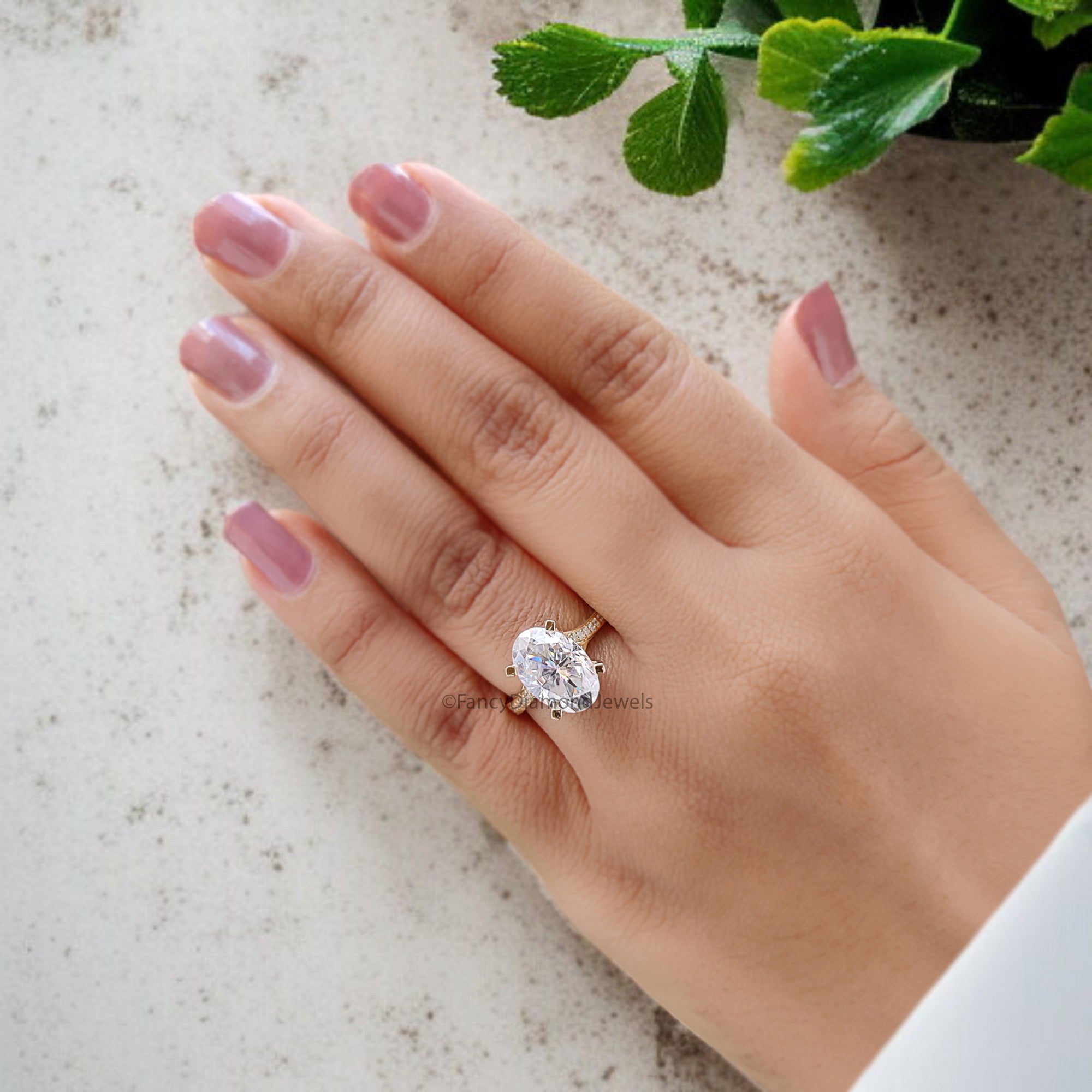 4.15 CT Oval Moissanite Engagement Ring Colorless Oval Moissanite Wedding Ring Oval With Twisted Pave Band Gift Ring for Promise Ring FD335