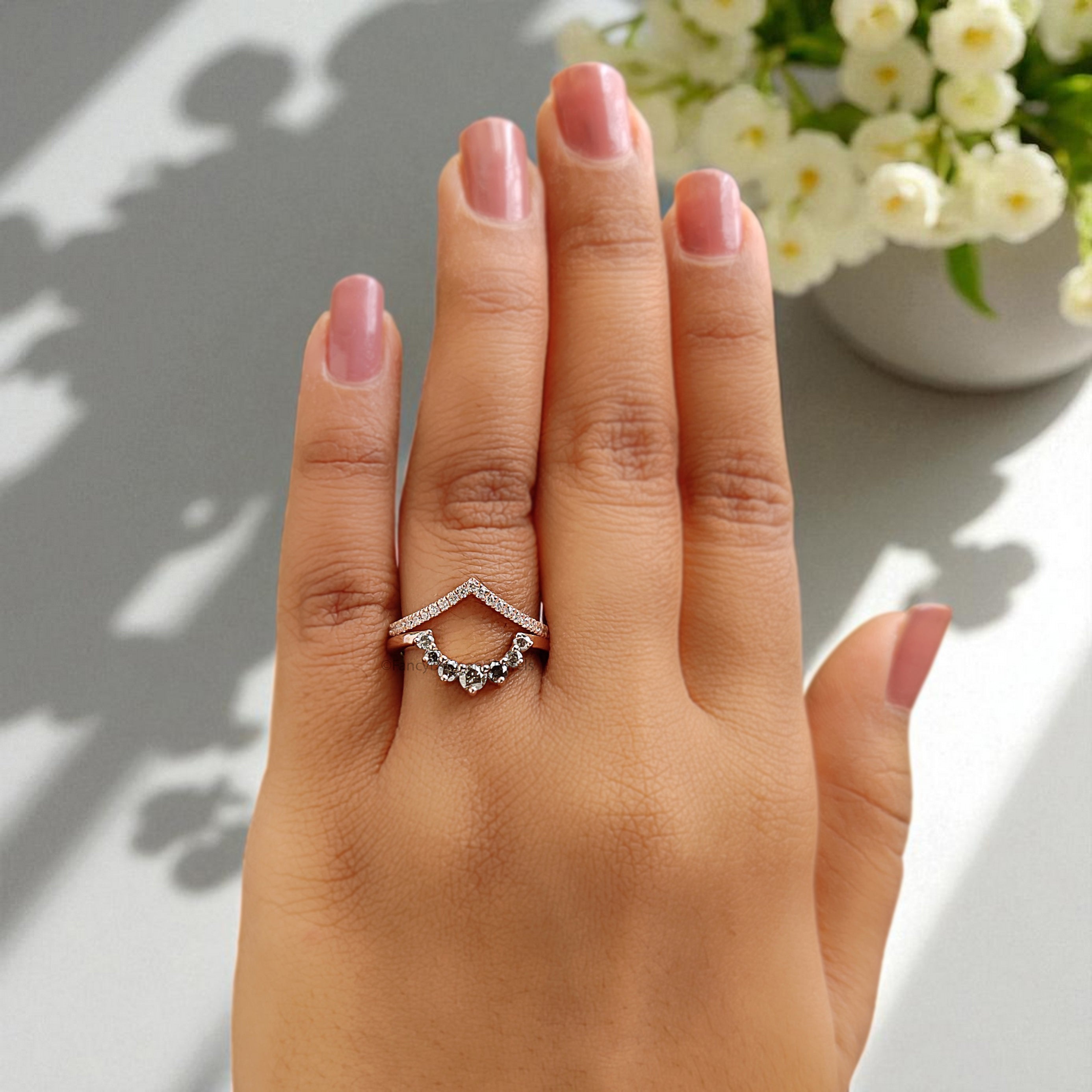 White /Salt And Pepper Round Diamond Wedding Ring V Shaped Band Silver/10K/14K/18K Band Half Eternity Engagement Band Anniversary Ring KD618