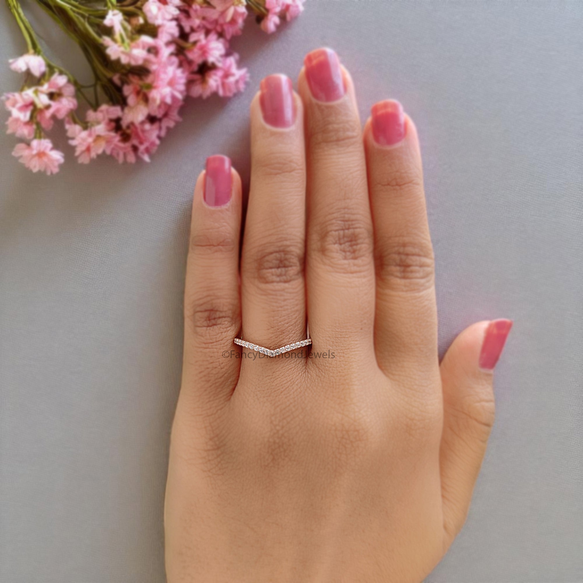 V Shaped Wedding Band 0.20 TW Round Diamond Band Rose Gold Silver/10K/14K/18K Engagement Band Half Eternity Anniversary Ring FD377