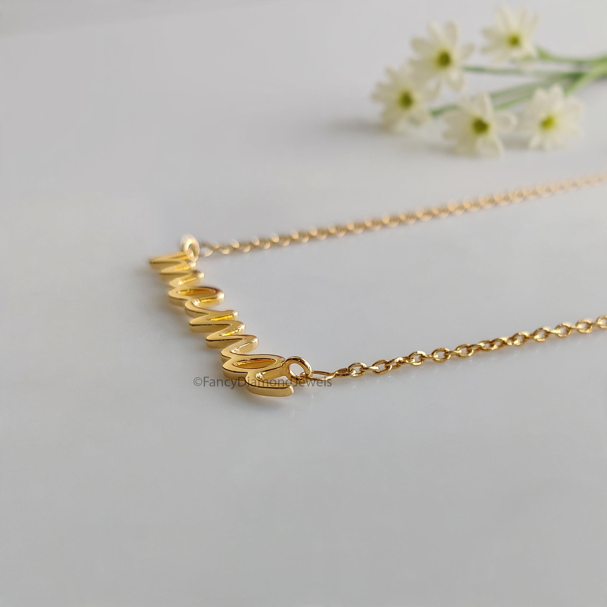 Mom Gift jewelry Tiny Mama Necklace Yellow Silver handmade jewelry Mothers Necklace Perfect Gifts for Mom Necklace With Chain FD538
