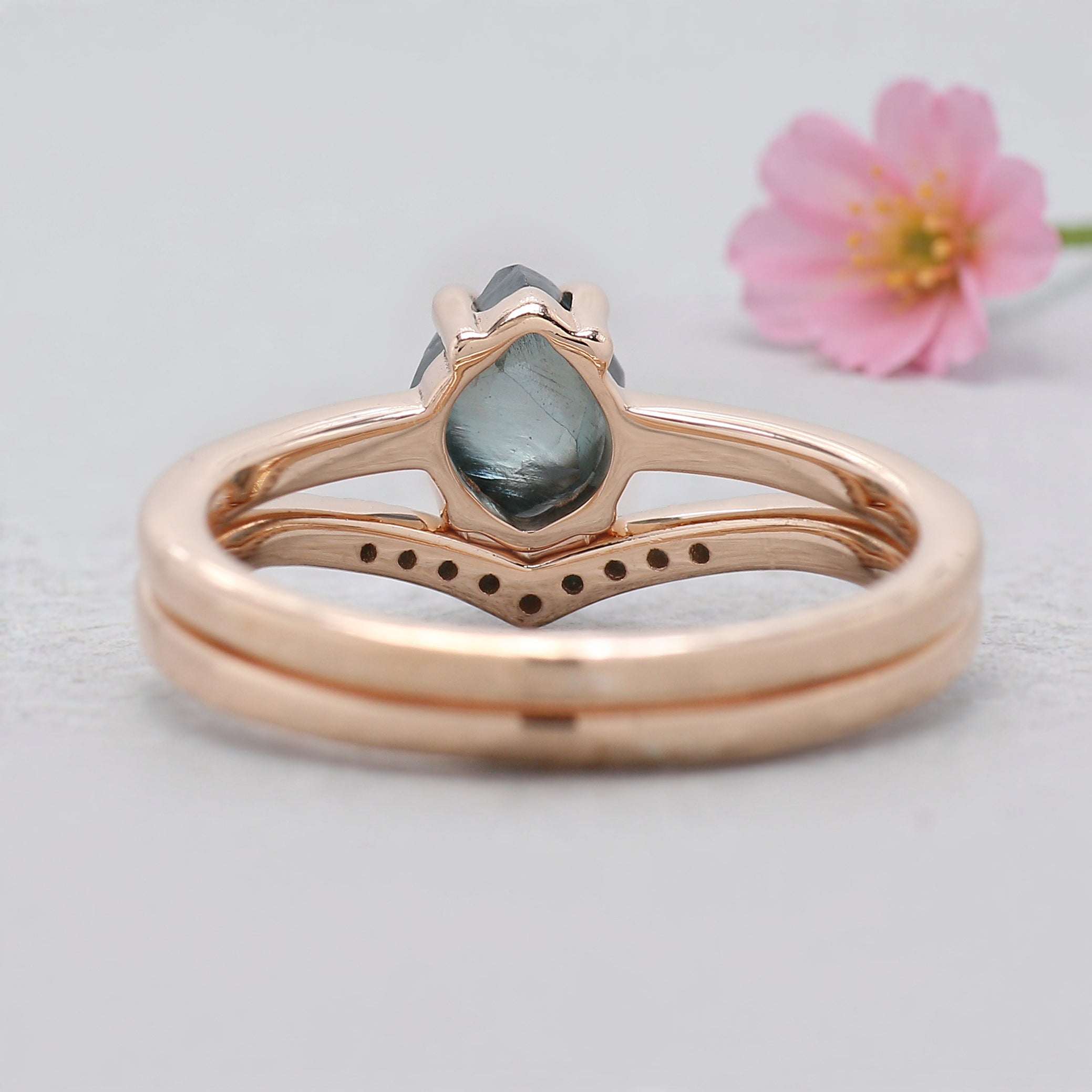 1.05 Ct Natural Rough Cut Blue Color Diamond Ring 6.30 MM Crystal Rough Diamond Ring 14K Solid Rose Gold Silver Engagement Ring QL2344