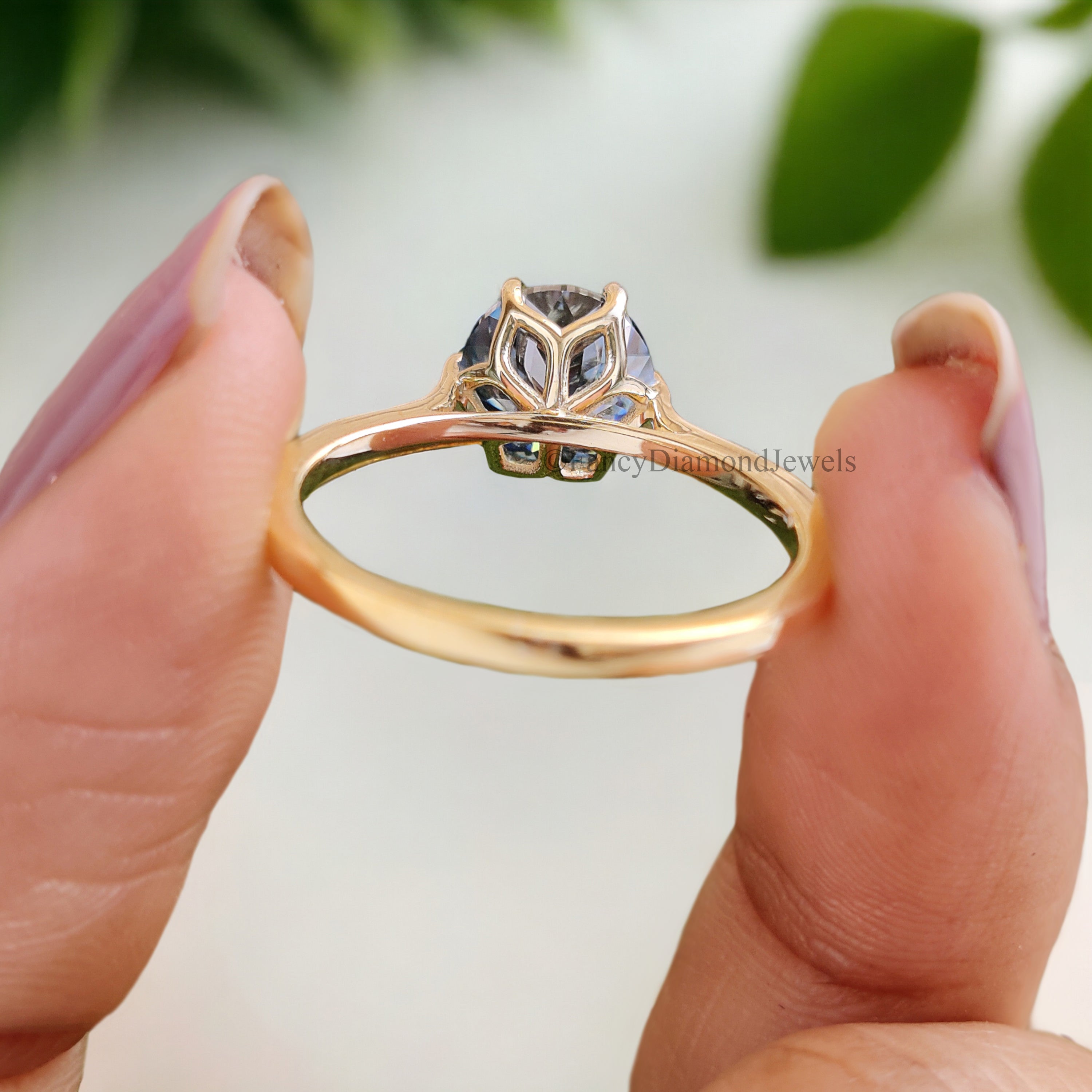 Classic 2.00 CT Portuguese Cut Royal Blue Moissanite Engagement Ring Solitaire Ring Cathedral Wedding Ring Anniversary Gift For Her FD178