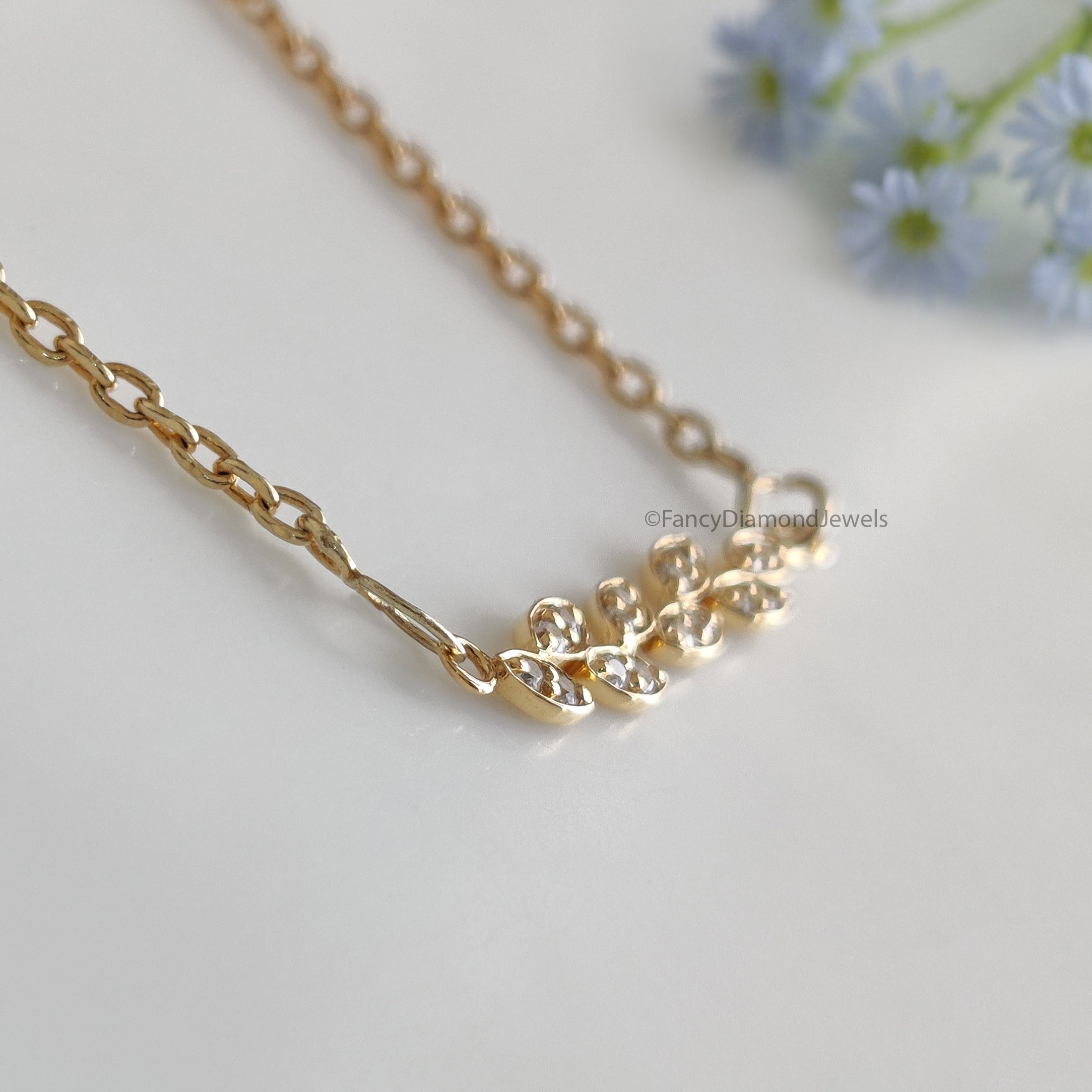 Moissanite Leaf Pendant Necklace in Gold | Round Brilliant Cut Diamond Look | Nature-Inspired Jewelry Gift Minimalist Wedding Jewelry KD946