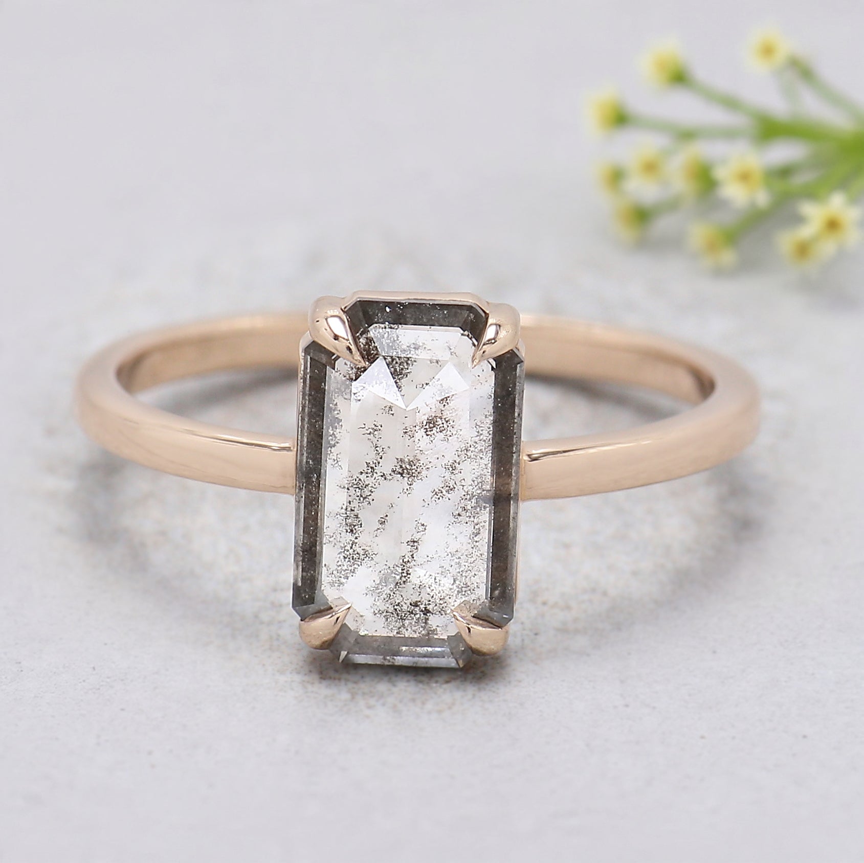 1.40 CT Emerald Lab Grown Diamond Ring Emerald CVD Fancy Black Grey Salt And Pepper Diamond Ring Engagement Ring Bridal Wedding Ring KDL3516